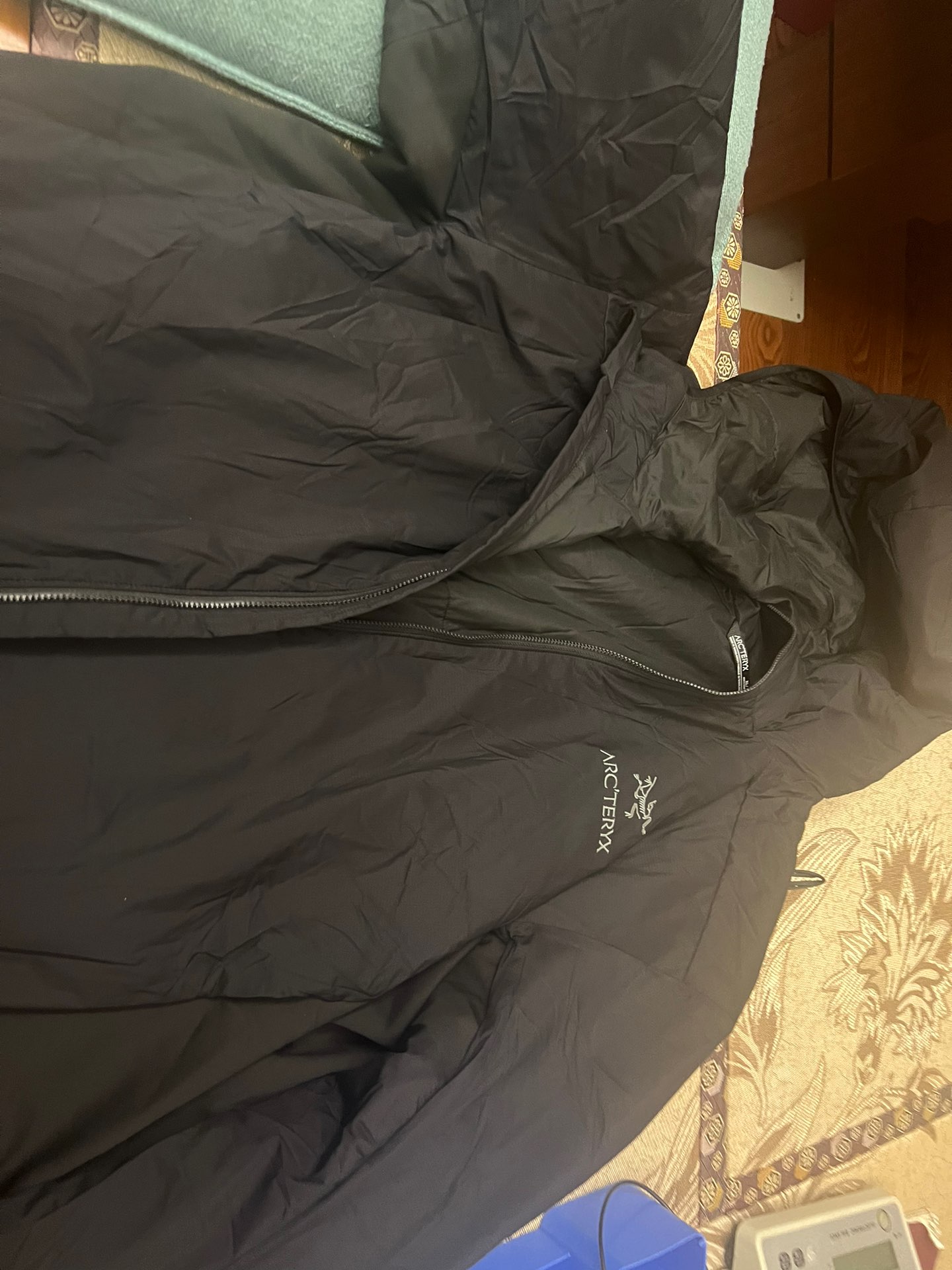custom review-Arcteryx ATOM Пуховик Мужской