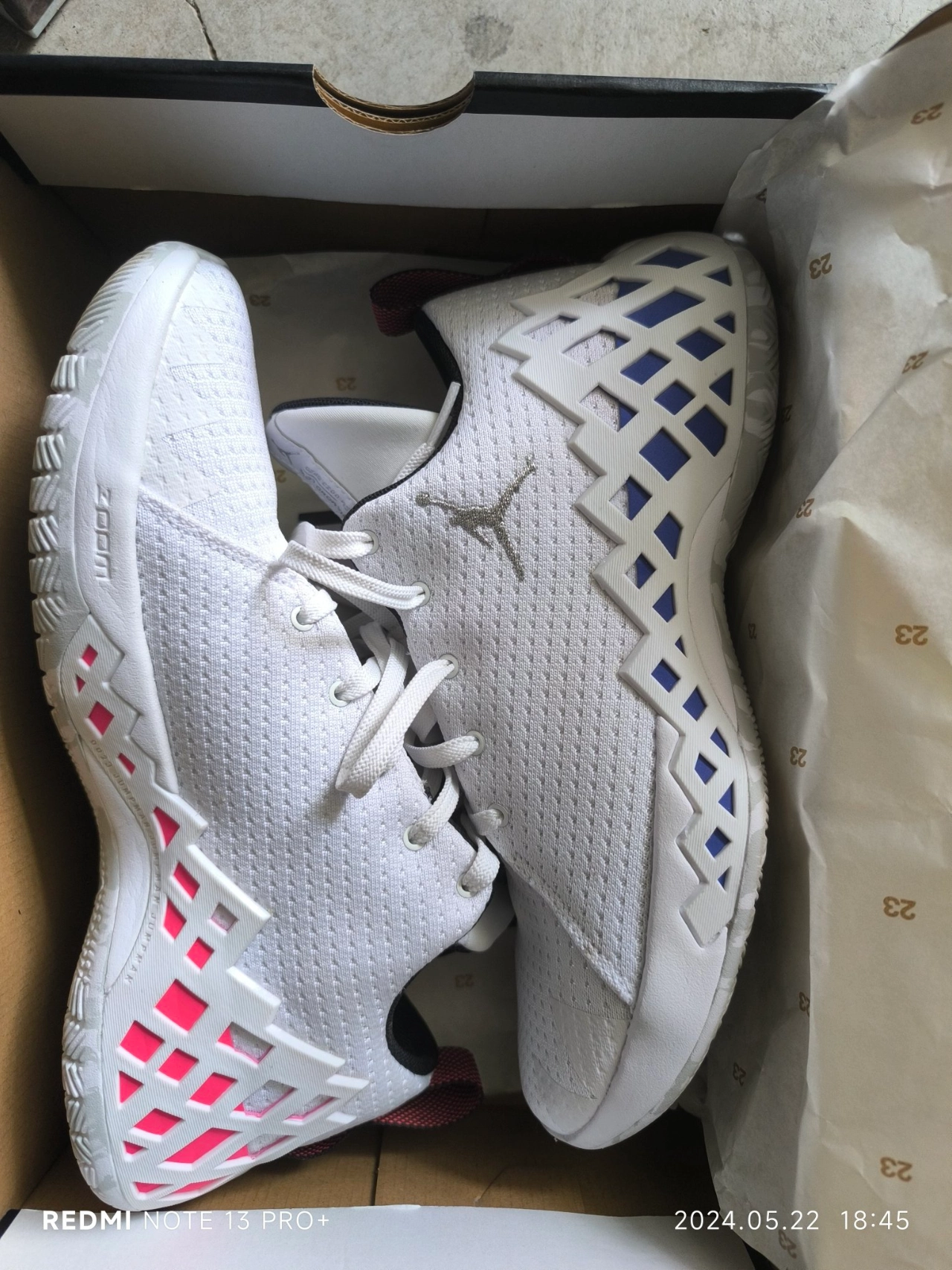 custom review-Jordan Jumpman Diamond Low Pf White Mismatch