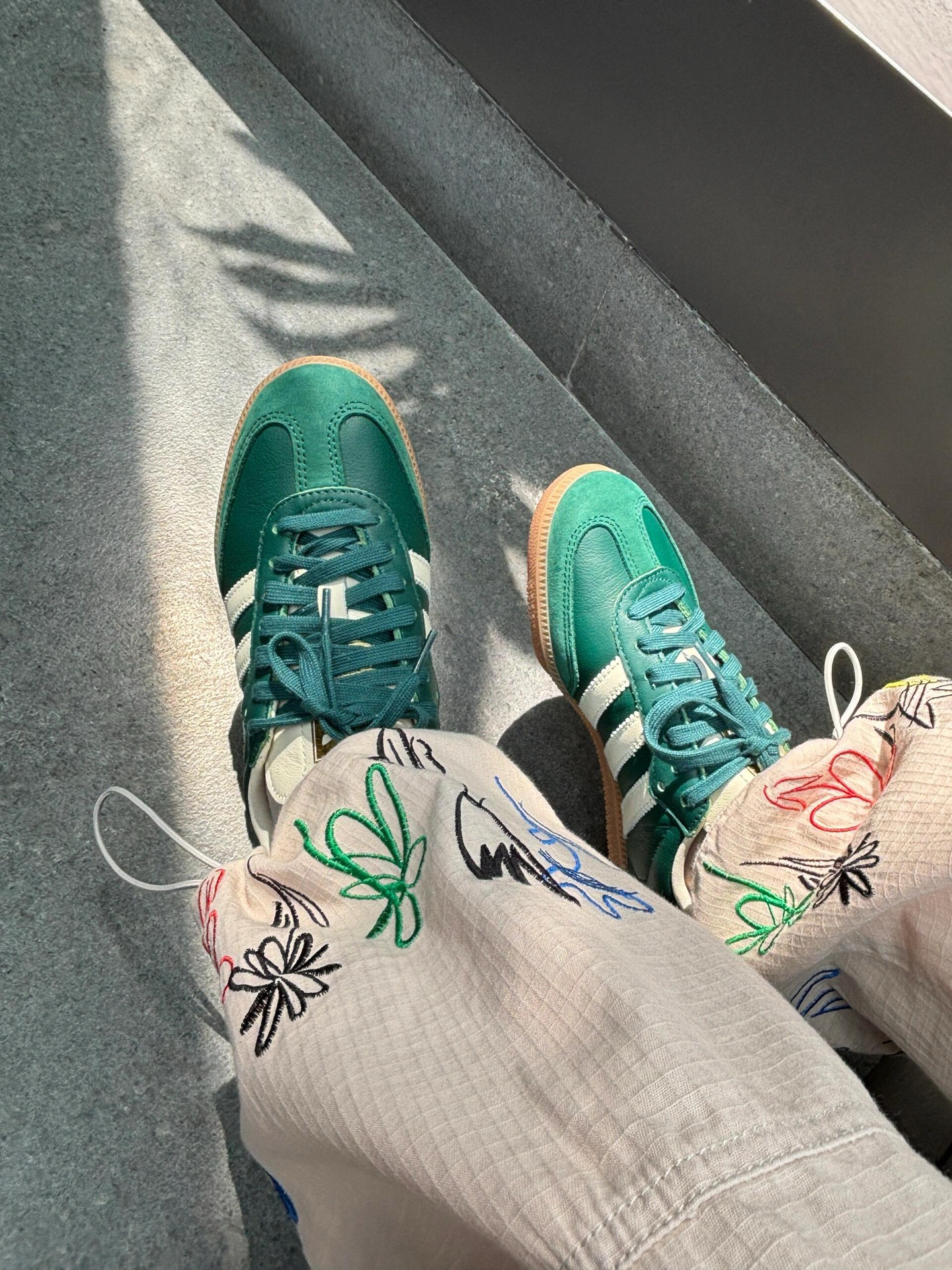スニーカー Adidas Samba OG Collegiate Green Cream White (W) adidas Samba Cloud White Green Gum for Sale | Authenticity