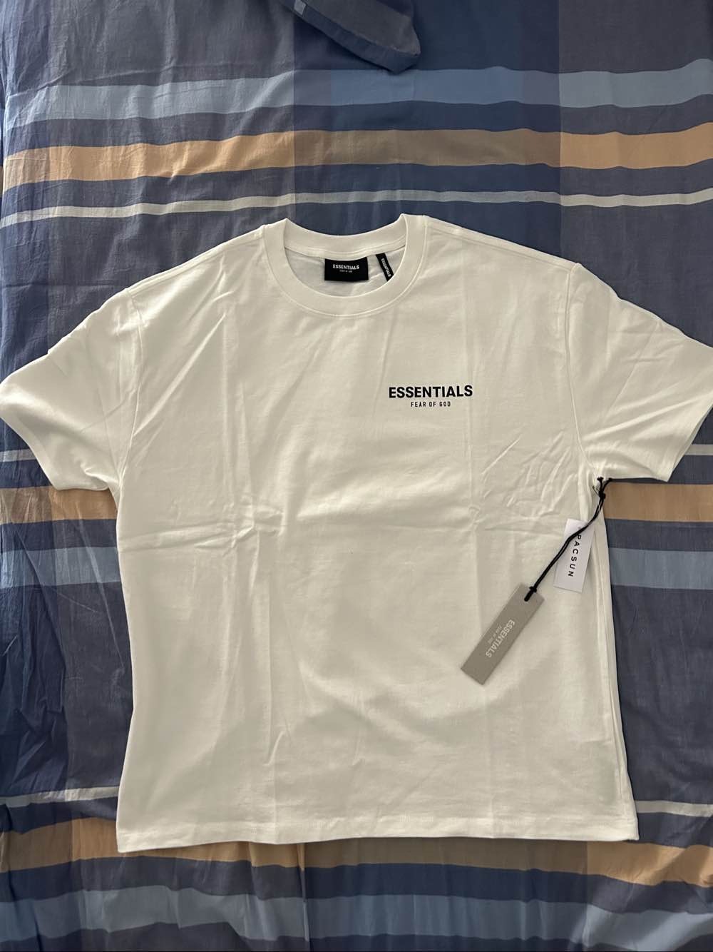 essentials花卉全新带吊m码 配件齐全