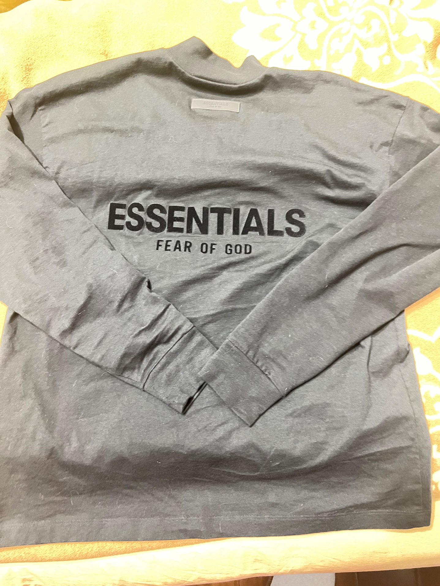 custom review-Fear of God ESSENTIALS T-Shirt Унисекс Черный