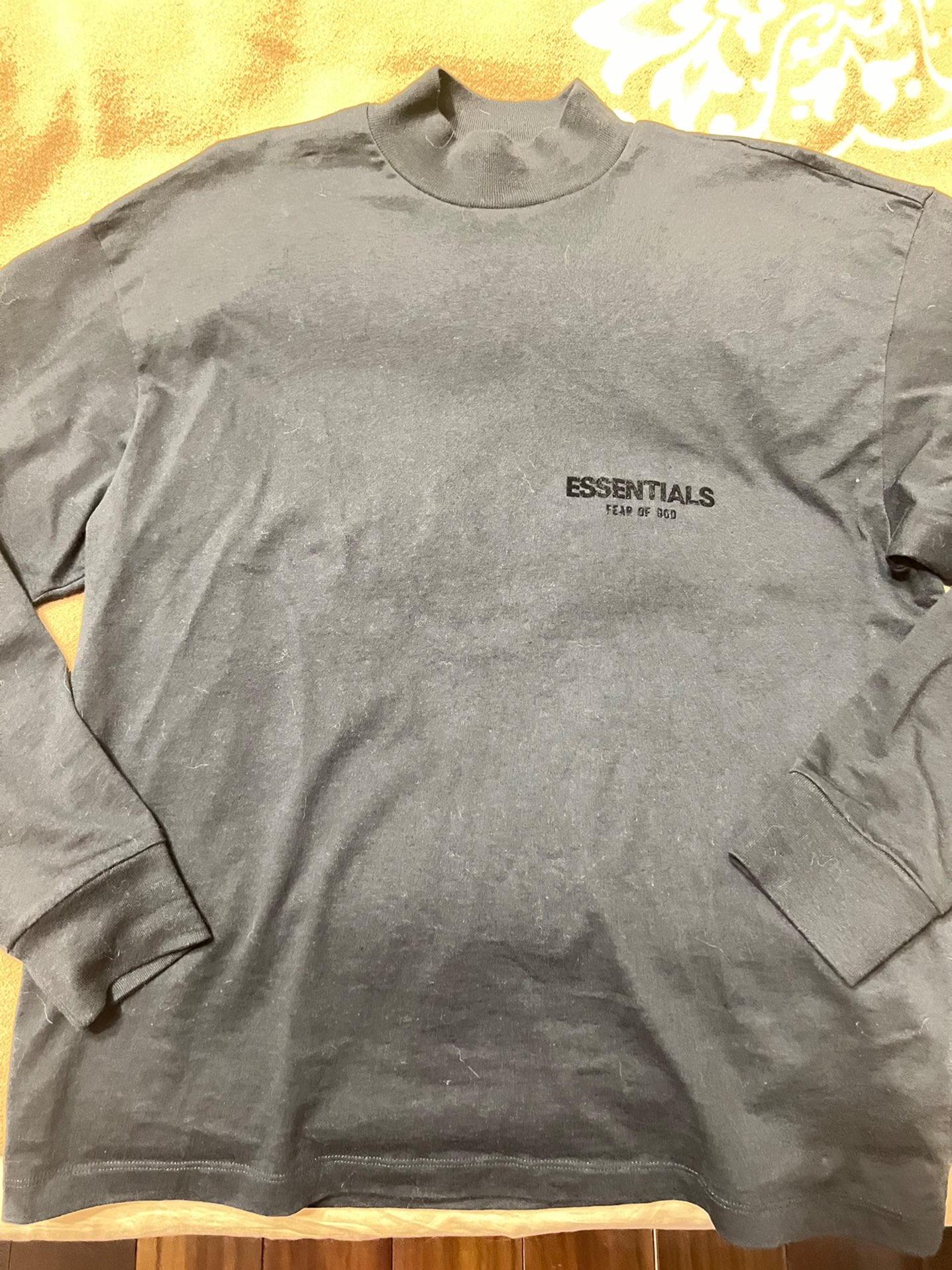 custom review-Fear of God ESSENTIALS T-Shirt Унисекс Черный