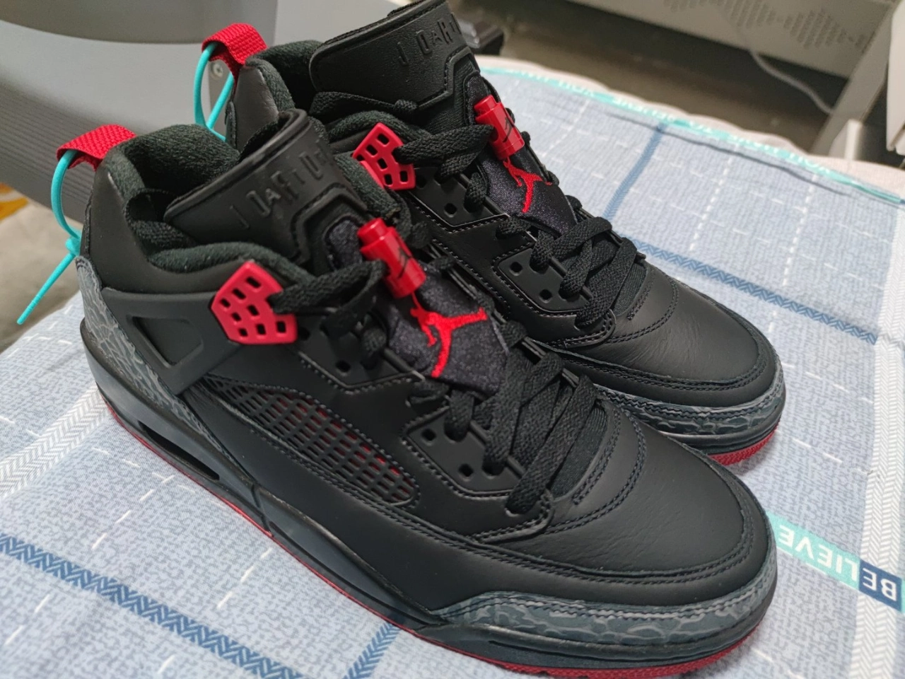 custom review-Джордан Spizike Low Slip-Resistant Low Top Винтажные Баскетбольные Кроссовки Мужские Черные Красные