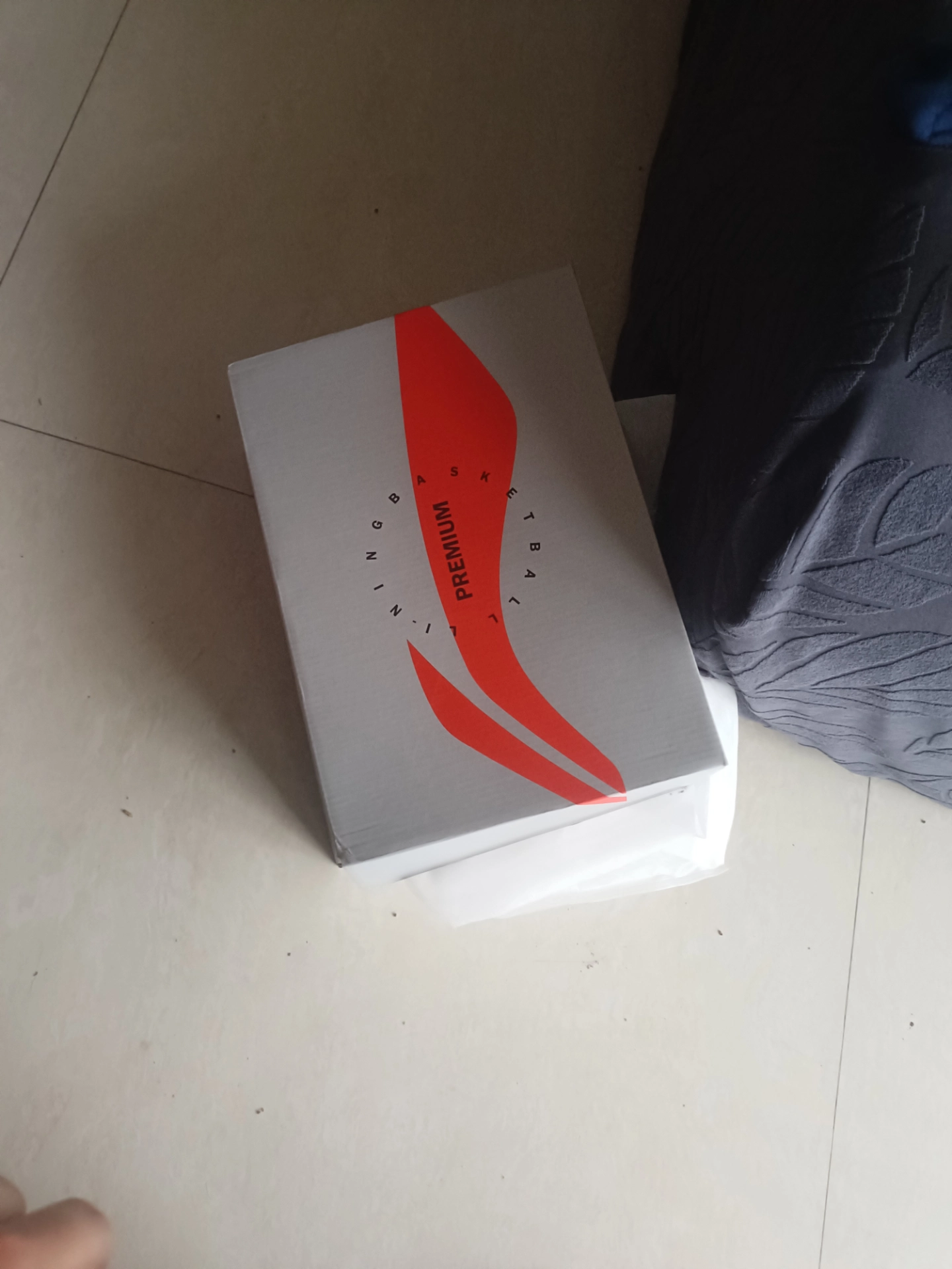 custom review-LINING Blitz 6 Premium противоскользящие и устойчивые к истиранию MID баскетбольные кроссовки для мужчин