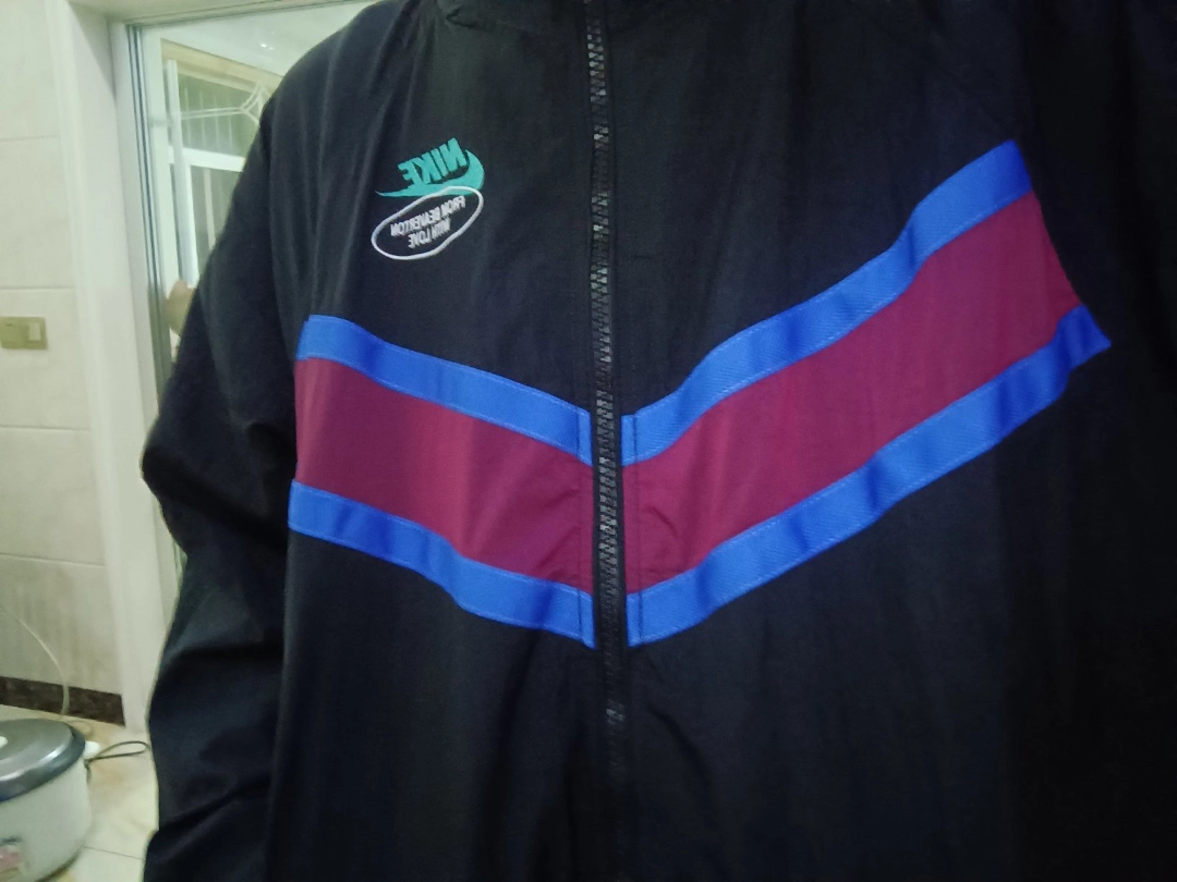 custom review-Nike Sportswear Куртка Мужская Черная