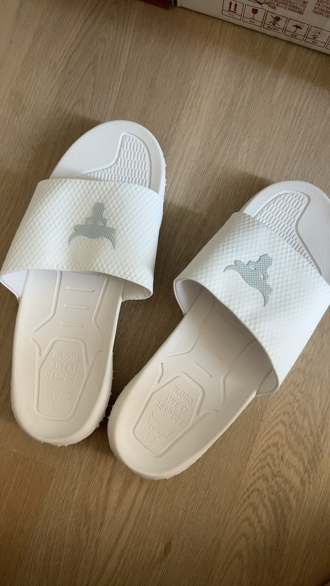custom review-Under Armour Project Rock 1 Quick-Dry Slide Мужской Белый