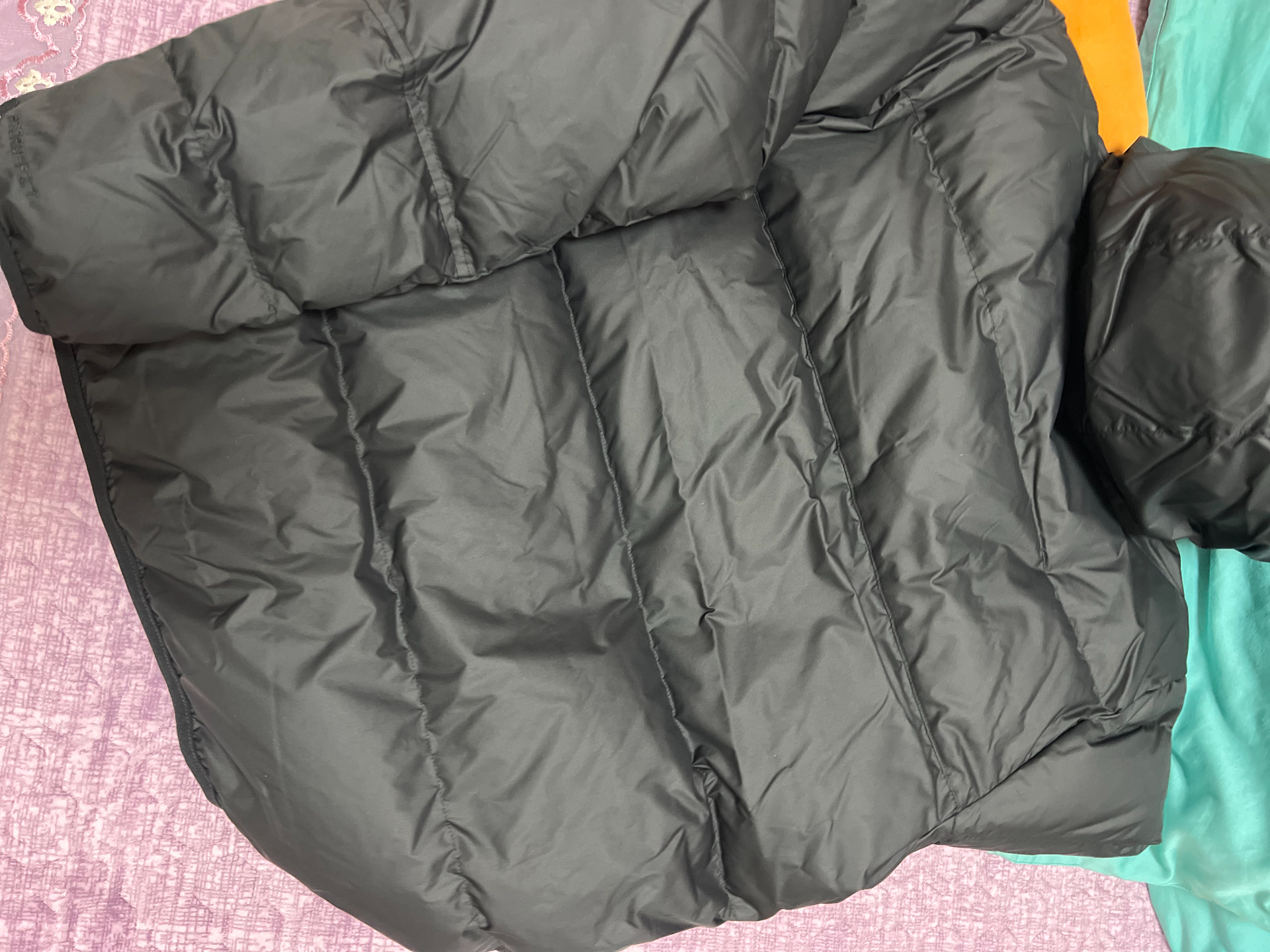 custom review-Nike Men's Logo Print Zip-Up Pocket Hooded Down Jacket Black