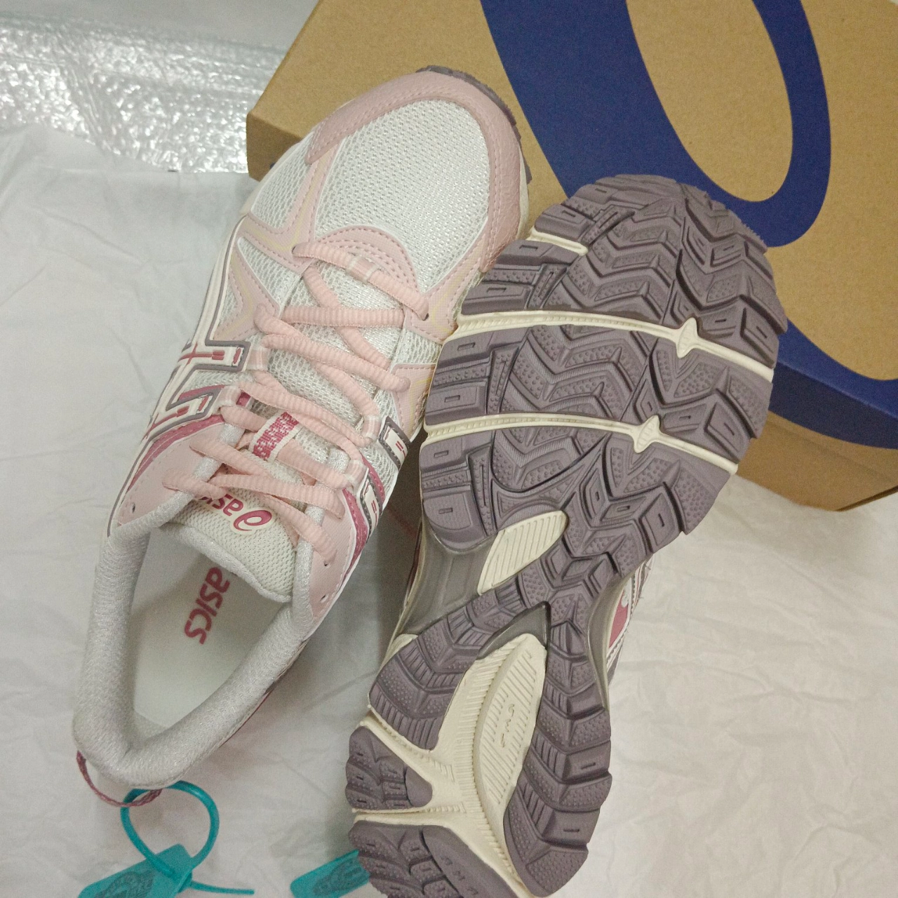 custom review-Asics Gel Kahana 8 White Pink Women's