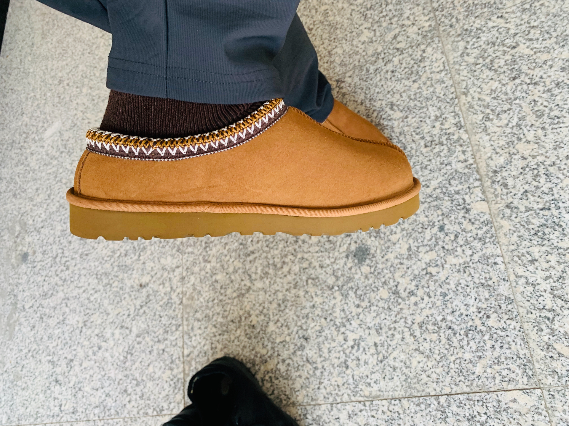 custom review-UGG Tasman Домашние тапочки Мужской Каштановый