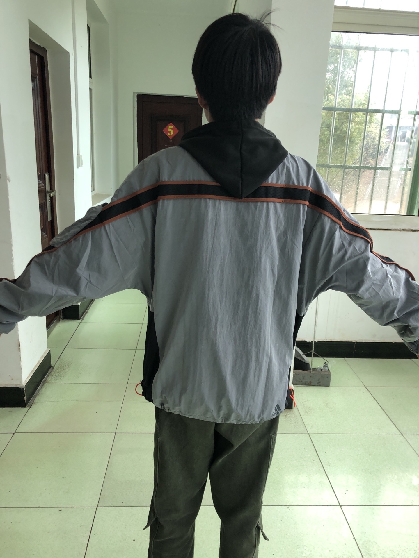 custom review-Adidas Черный Серый Мужские Куртки