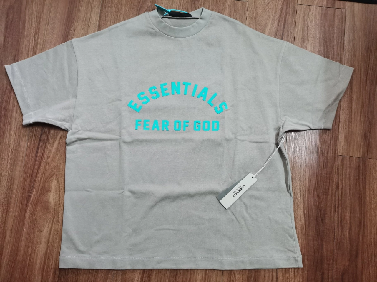custom review-Fear of God Essentials SS24 Drop2 Crewneck T-Shirt T-Shirt Men's Grey