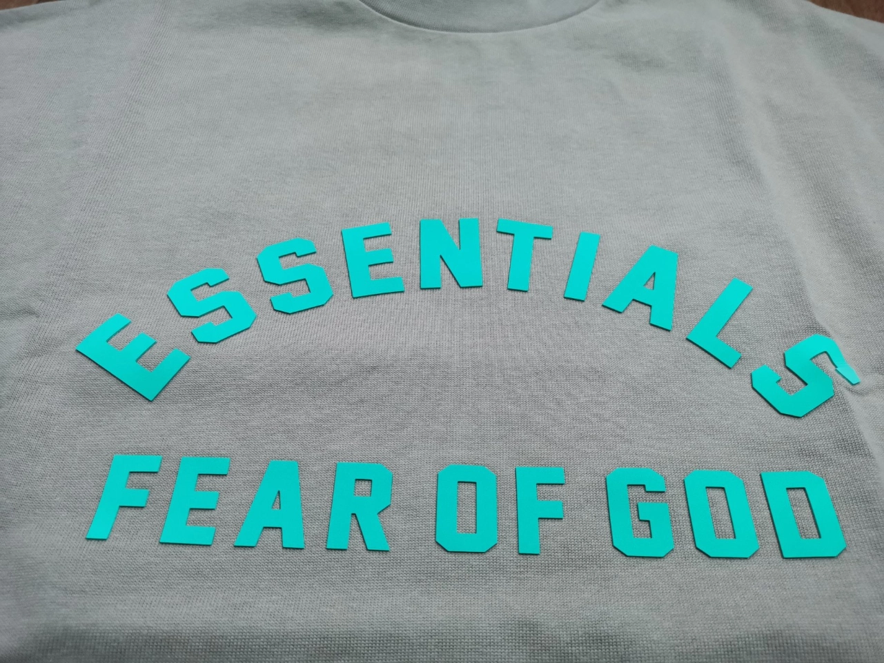 custom review-Fear of God Essentials SS24 Drop2 Crewneck T-Shirt T-Shirt Men's Grey