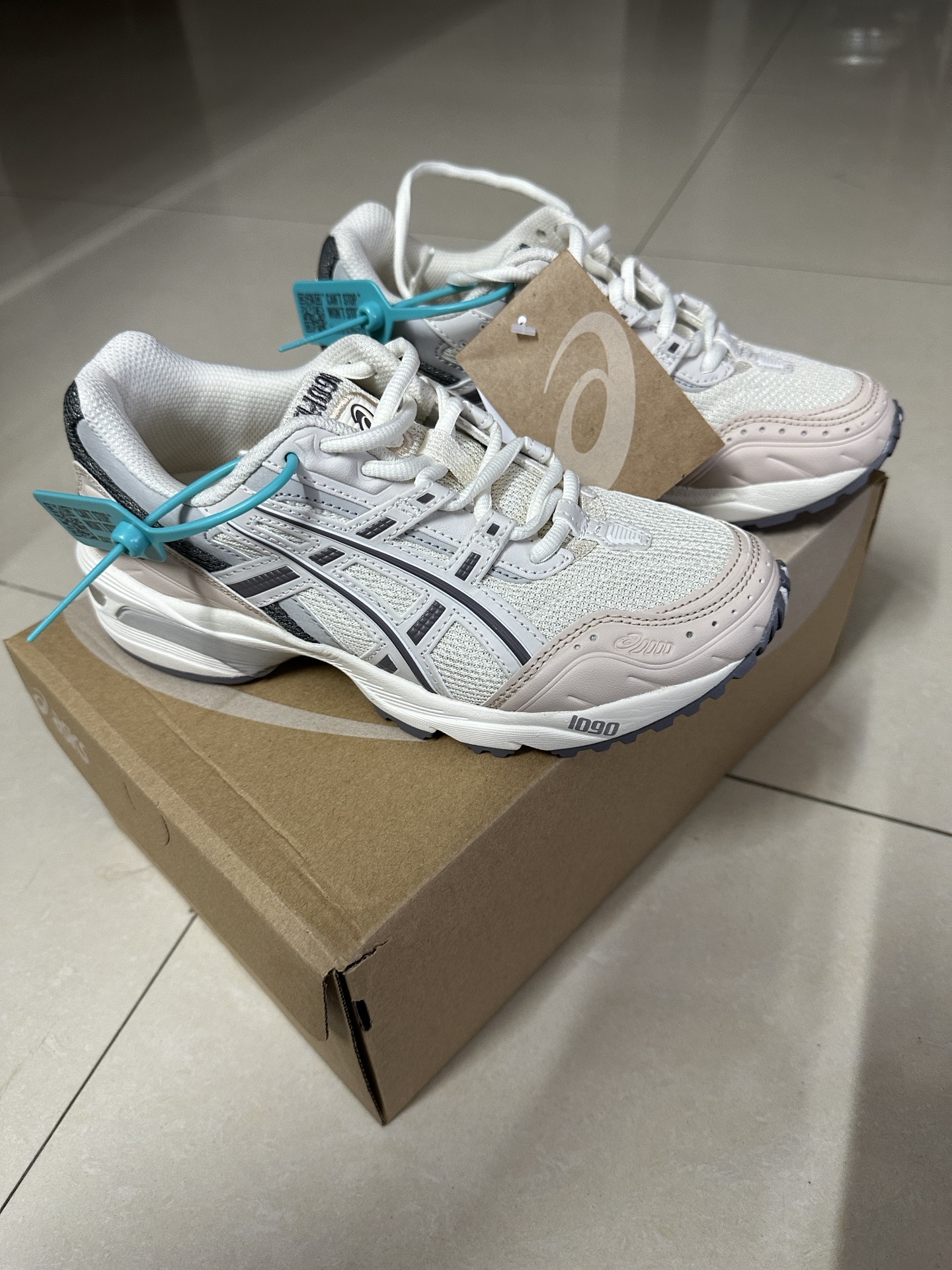 custom review-Asics Gel 1090 V1 Low Top Повседневная Обувь Женская Серого Цвета