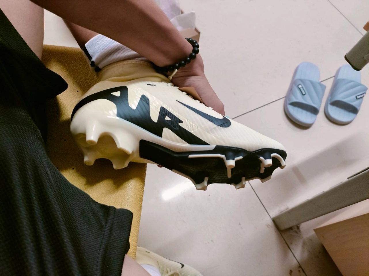 custom review-Nike Mercurial Superfly 9 'Mad Ready Pack'