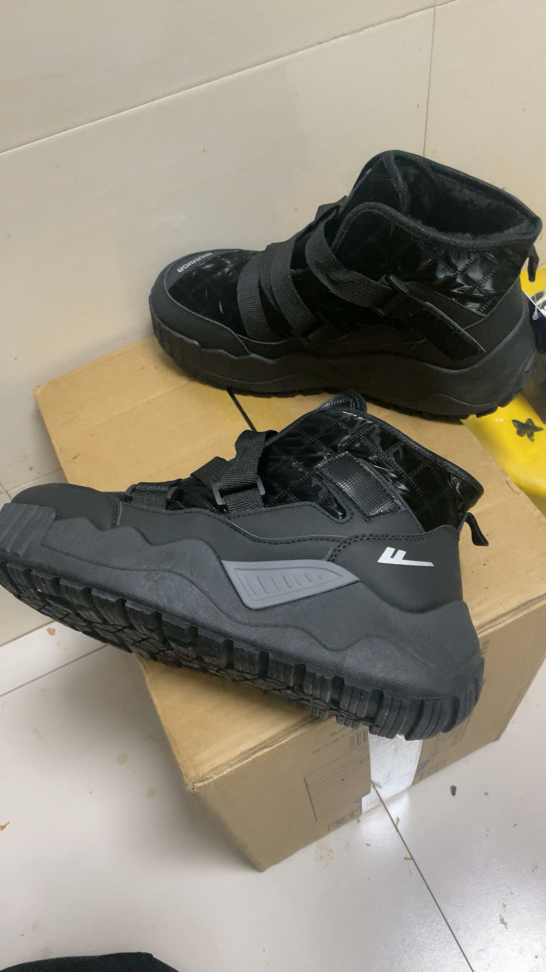 custom review-Warrior Теплоизоляционное покрытие увеличивающее высоту устойчивое к истиранию противоскользящее короткие сноубутсы мужские черные