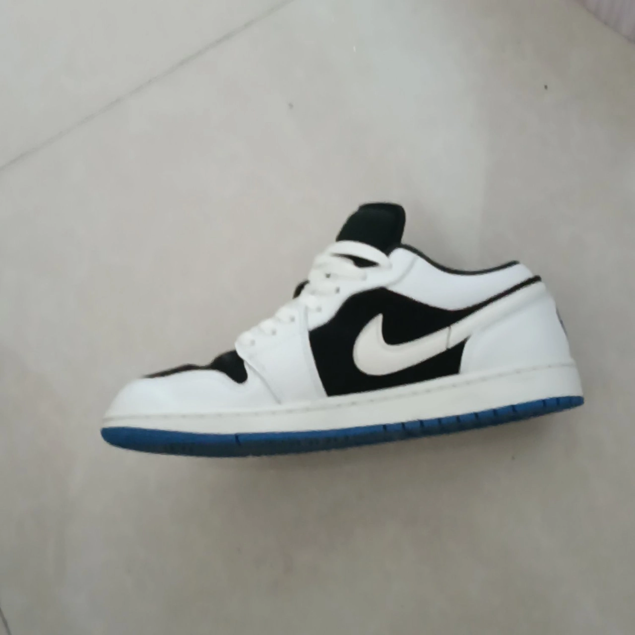 custom review-Jordan Air Jordan 1 Low 'Quai 54' Устойчивые к истиранию Низкие Баскетбольные Кроссовки Мужские Черно-Белые