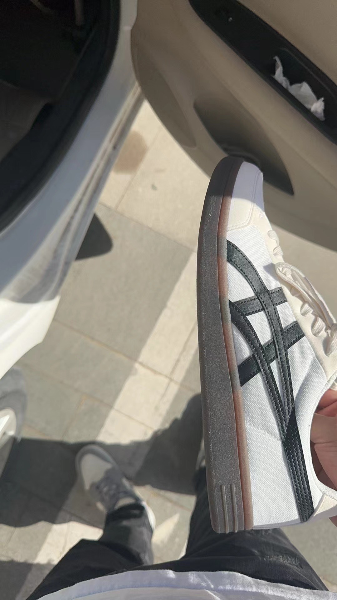 custom review-Onitsuka Tiger Advanti Cream White Black