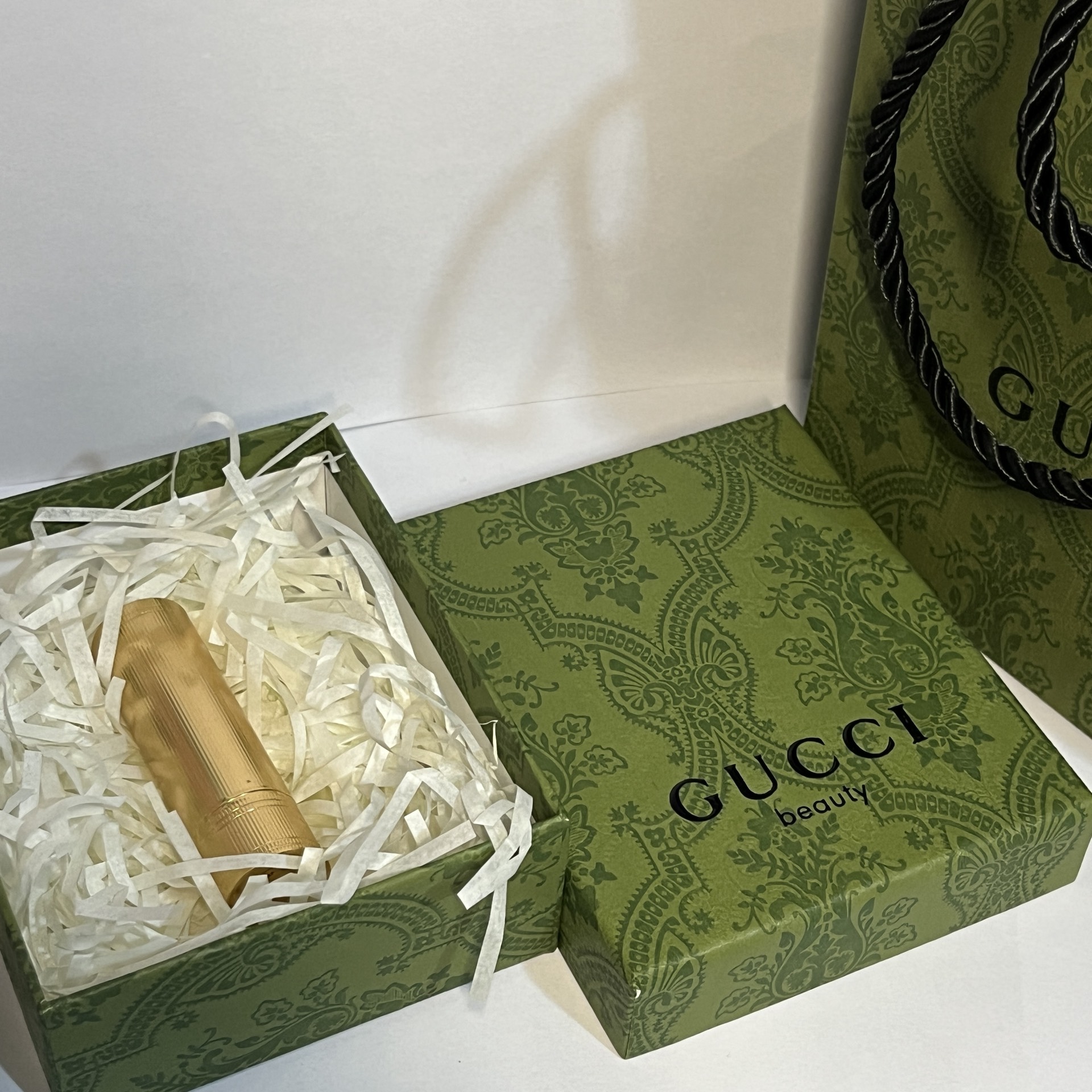 cucci小金管口红太好看啦!