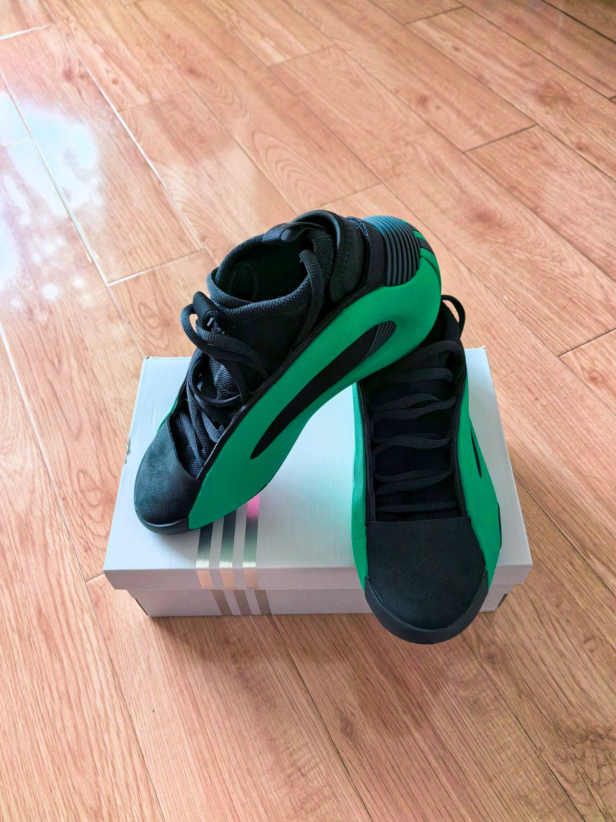 custom review-Adidas Harden Vol. 8 'Luxury Green'