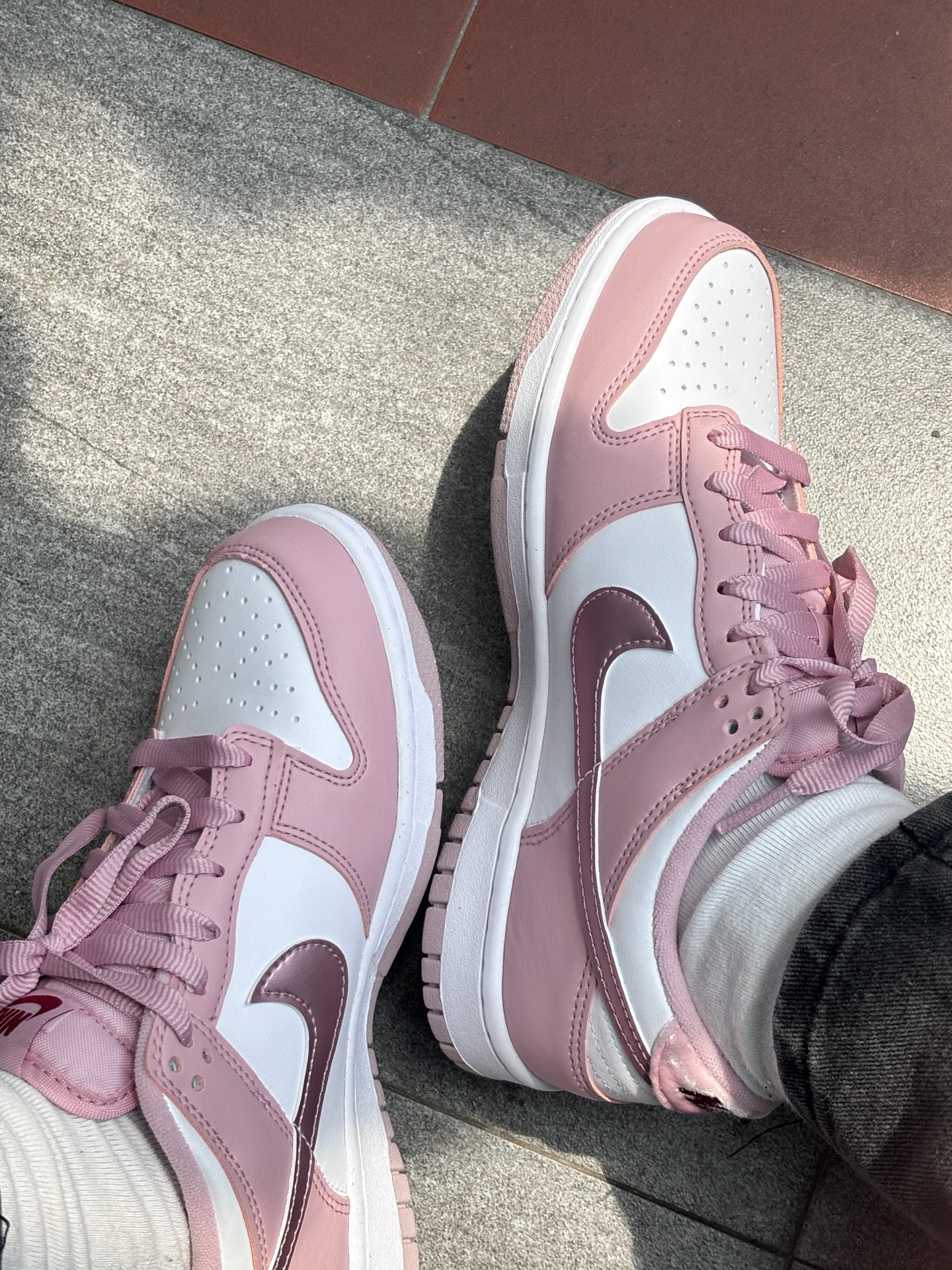 custom review-Nike Dunk Розовый Бархат Низкий Топ Детские Скейтбординги Розово-вишневый