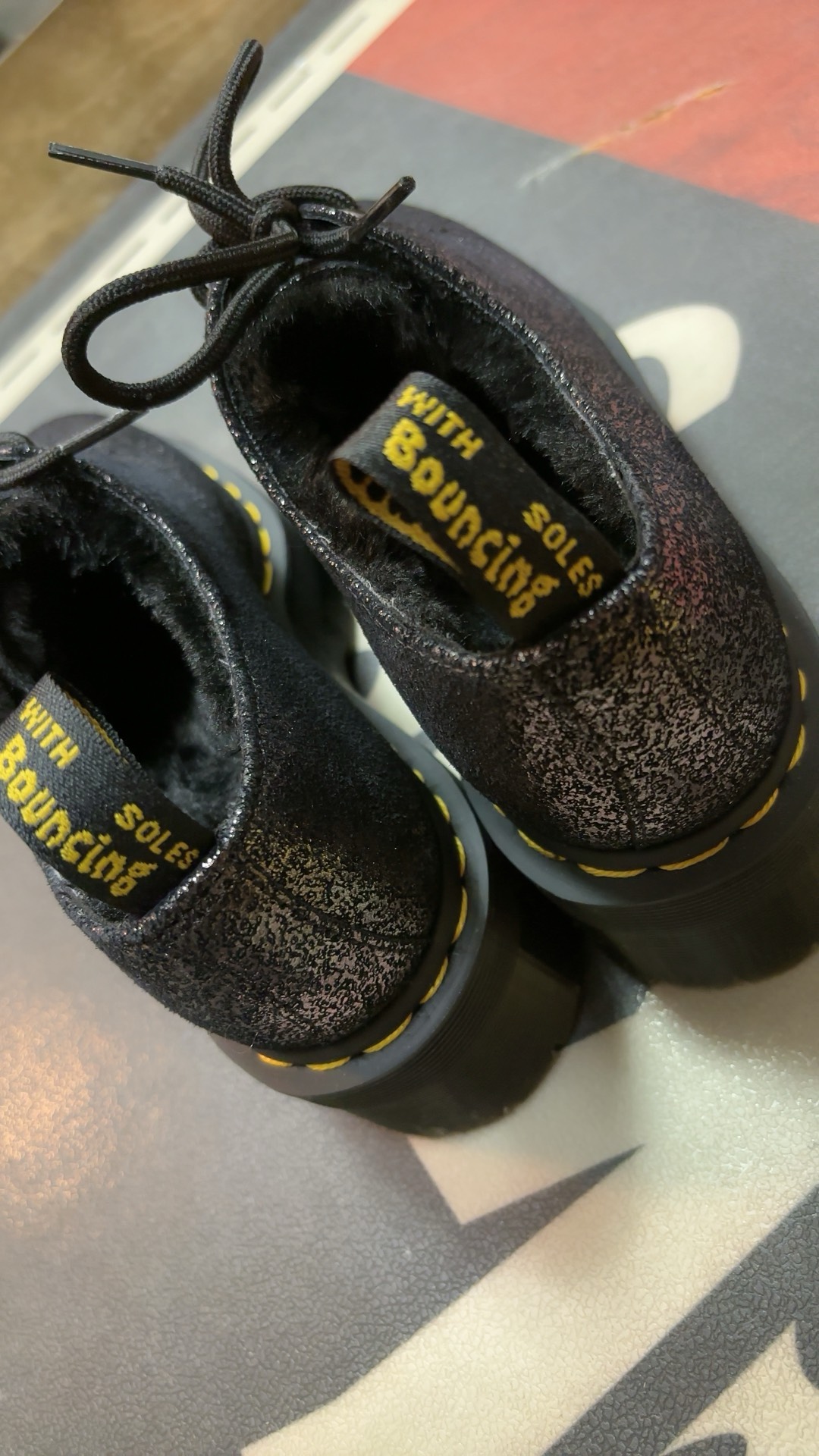 custom review-Dr.Martens Кожа Низкие Повседневные Туфли Унисекс Черные