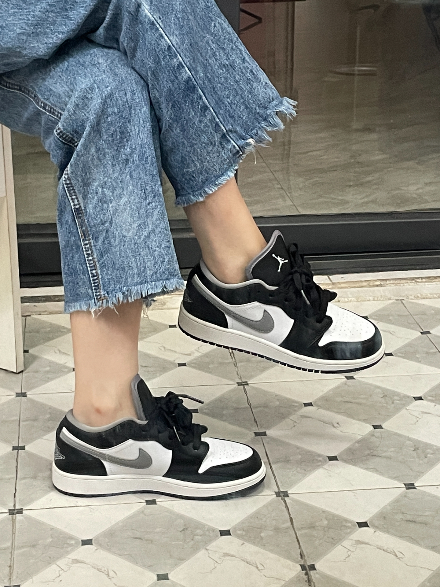 女孩子aj影子灰上脚图