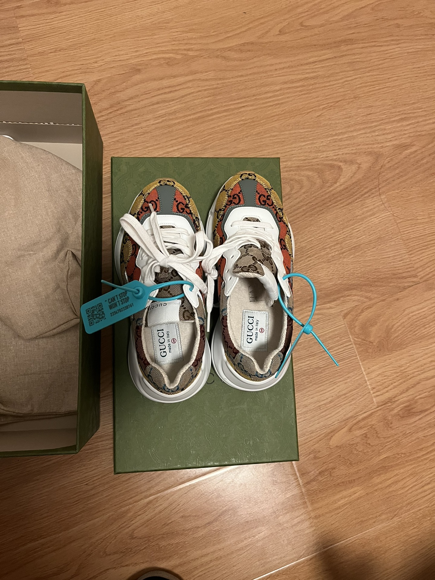 custom review-GUCCI Rhyton Износостойкие Дышащие Низкие Кеды Женские Желтые