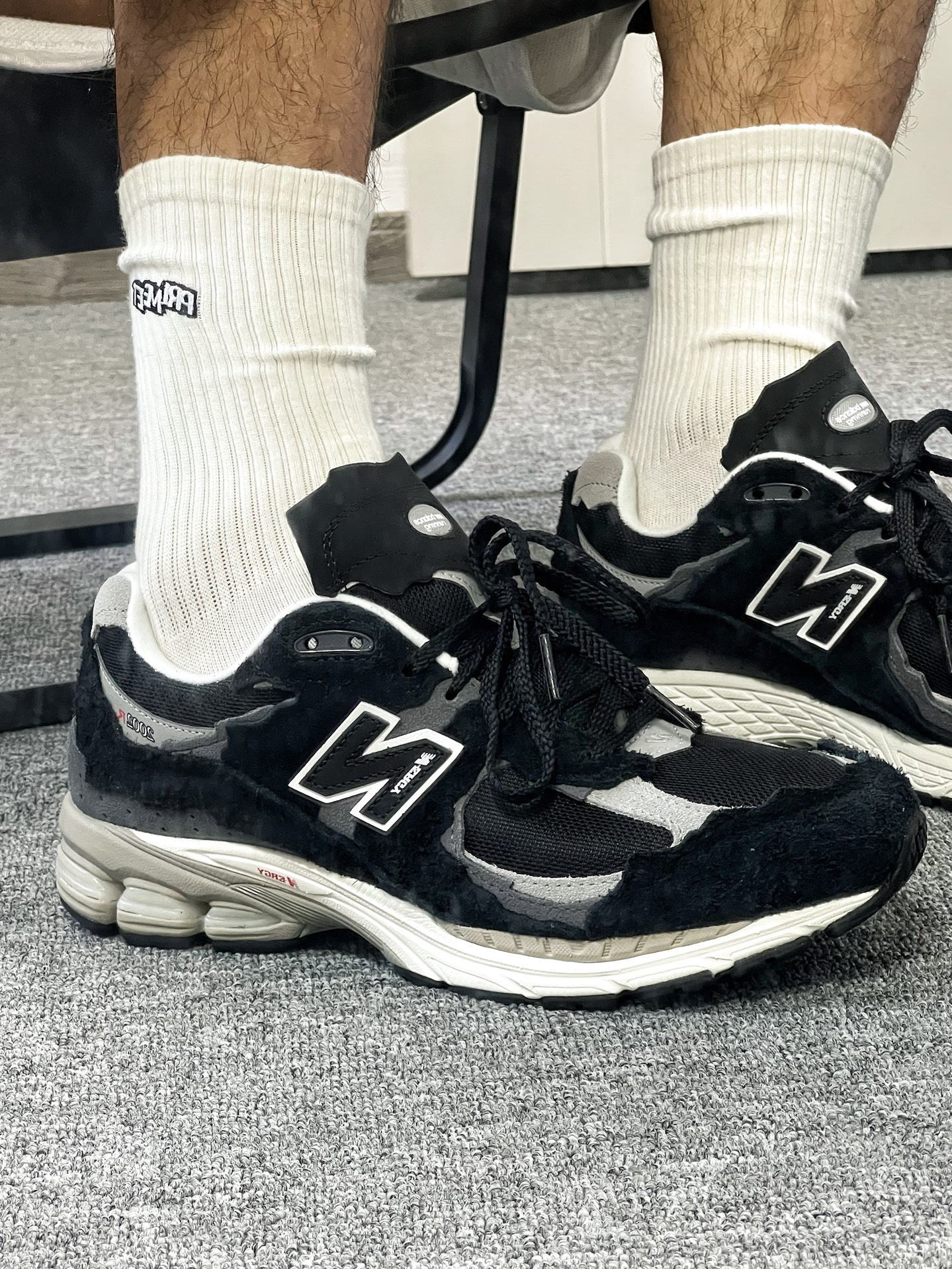 custom review-New Balance NB 2002R Устойчивый к истиранию низкий топ для бега на длинные дистанции спринт беговые кроссовки унисекс черный серый