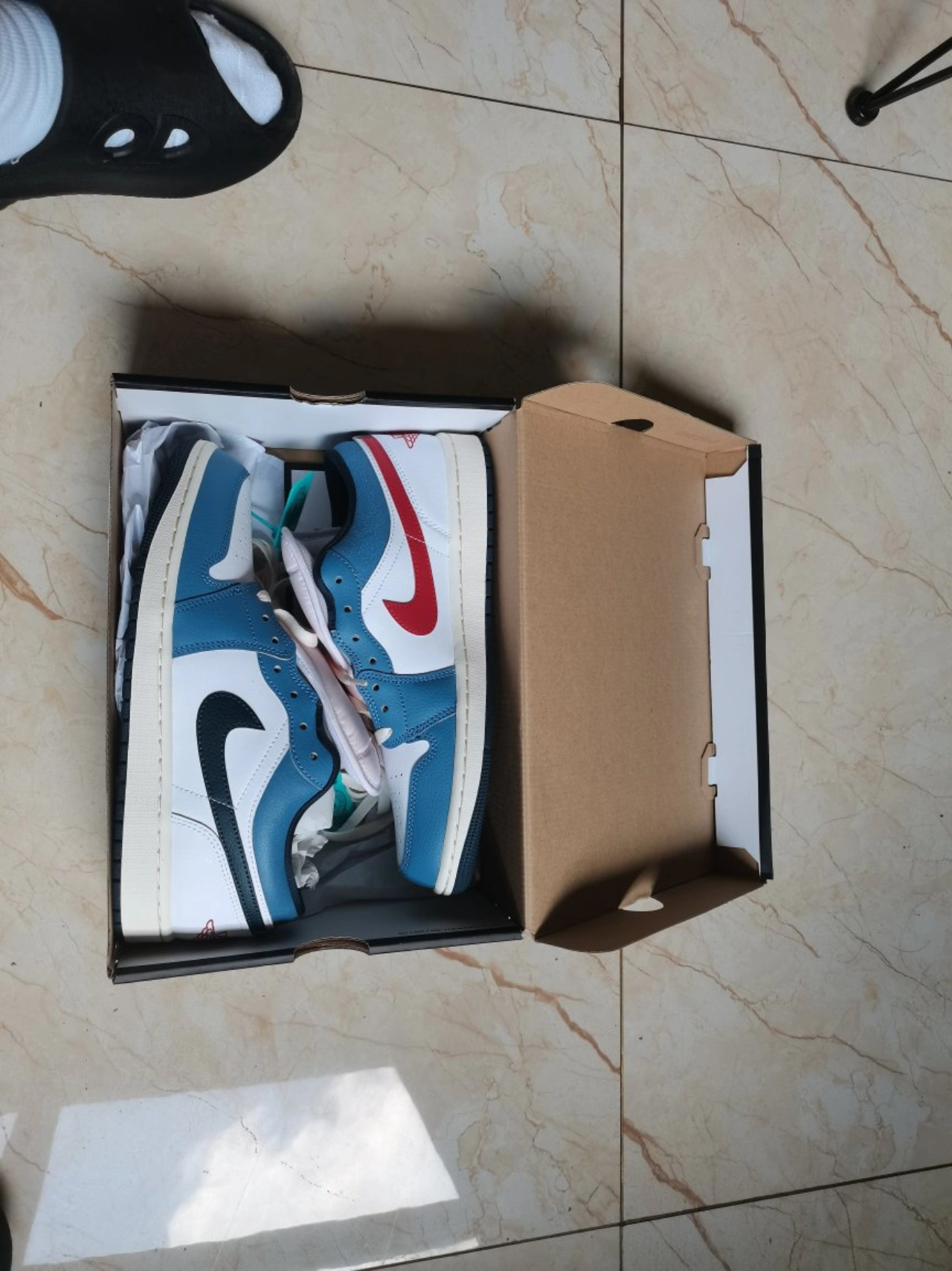 custom review-Jordan Air Jordan 1 Устойчивые к истиранию Низкие Баскетбольные кроссовки Мужские Далекий Небесный Синий