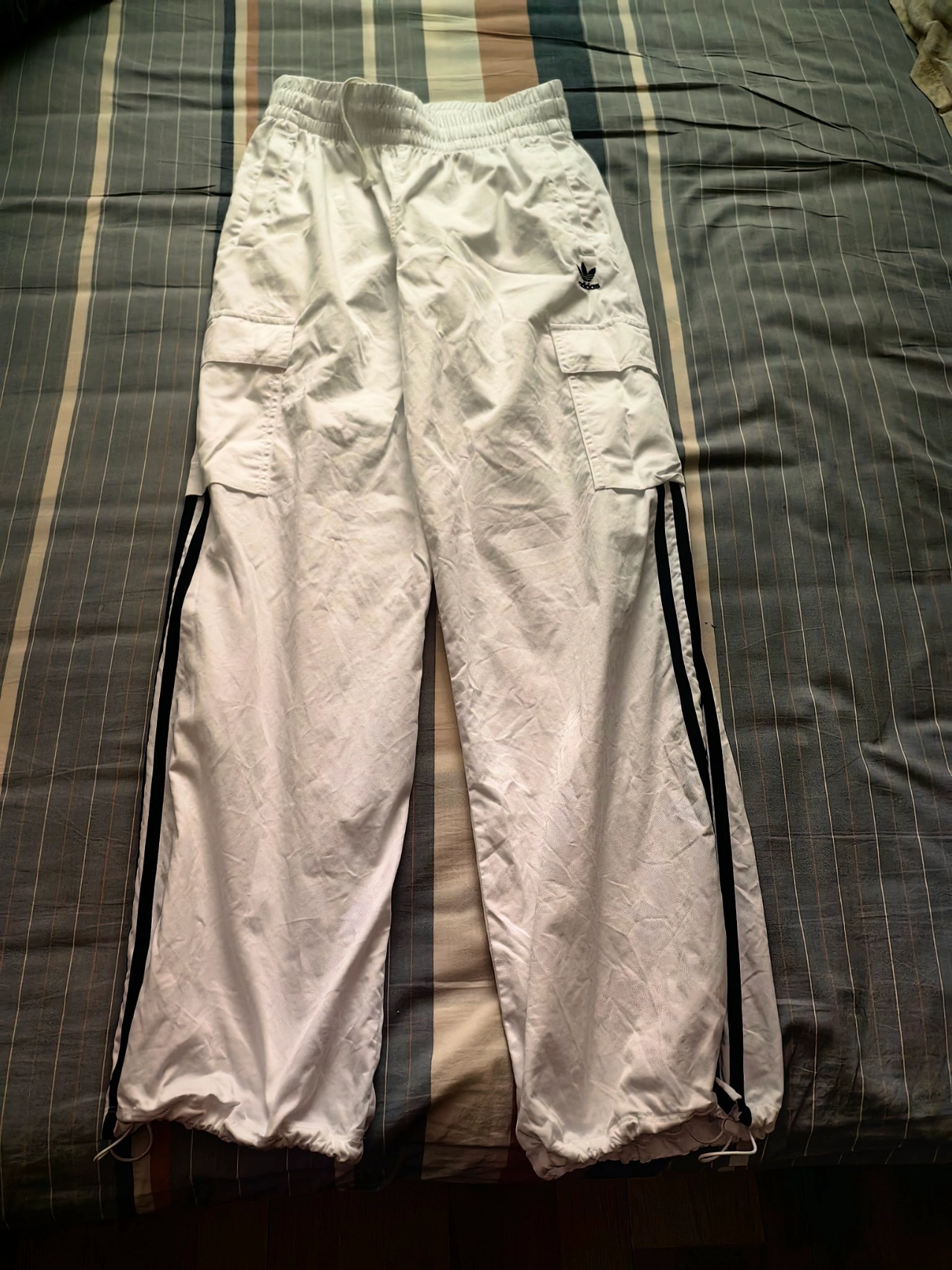 custom review-Adidas Originals 3 Stripes Cargo Брюки Вязаные Тренировочные Женские Белые