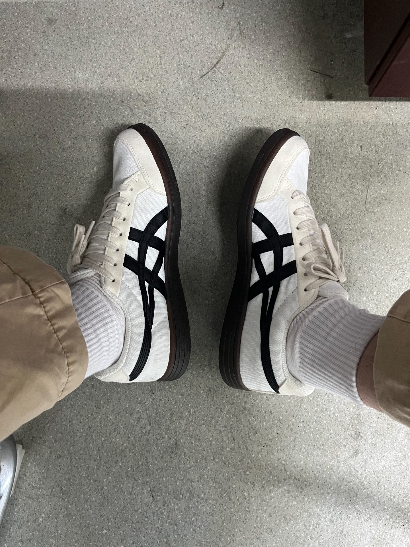 custom review-Onitsuka Tiger Advanti Cream White Black