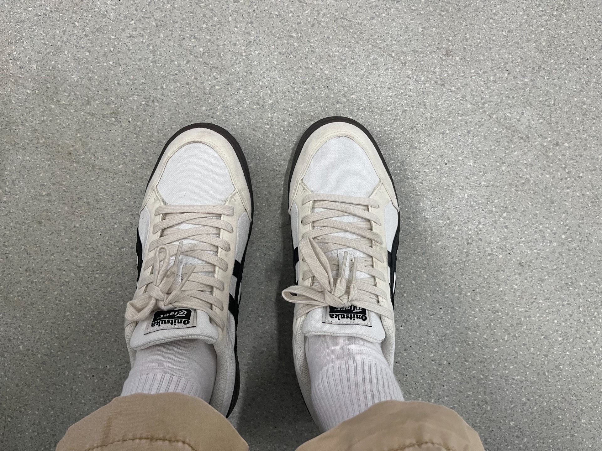 custom review-Onitsuka Tiger Advanti Cream White Black