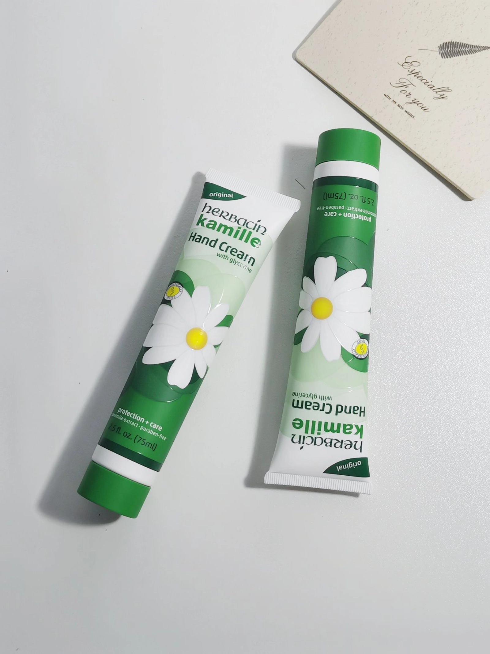 干燥必备!贺本清小甘菊护手霜,抚平你的小干燥