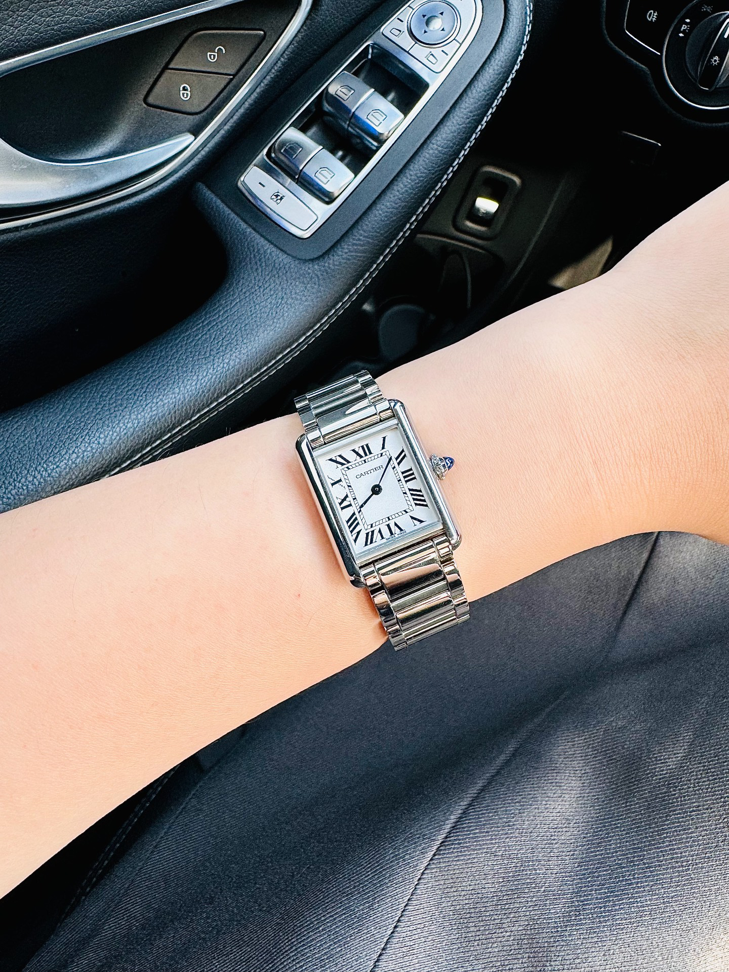 卡地亚坦克通勤休闲百搭