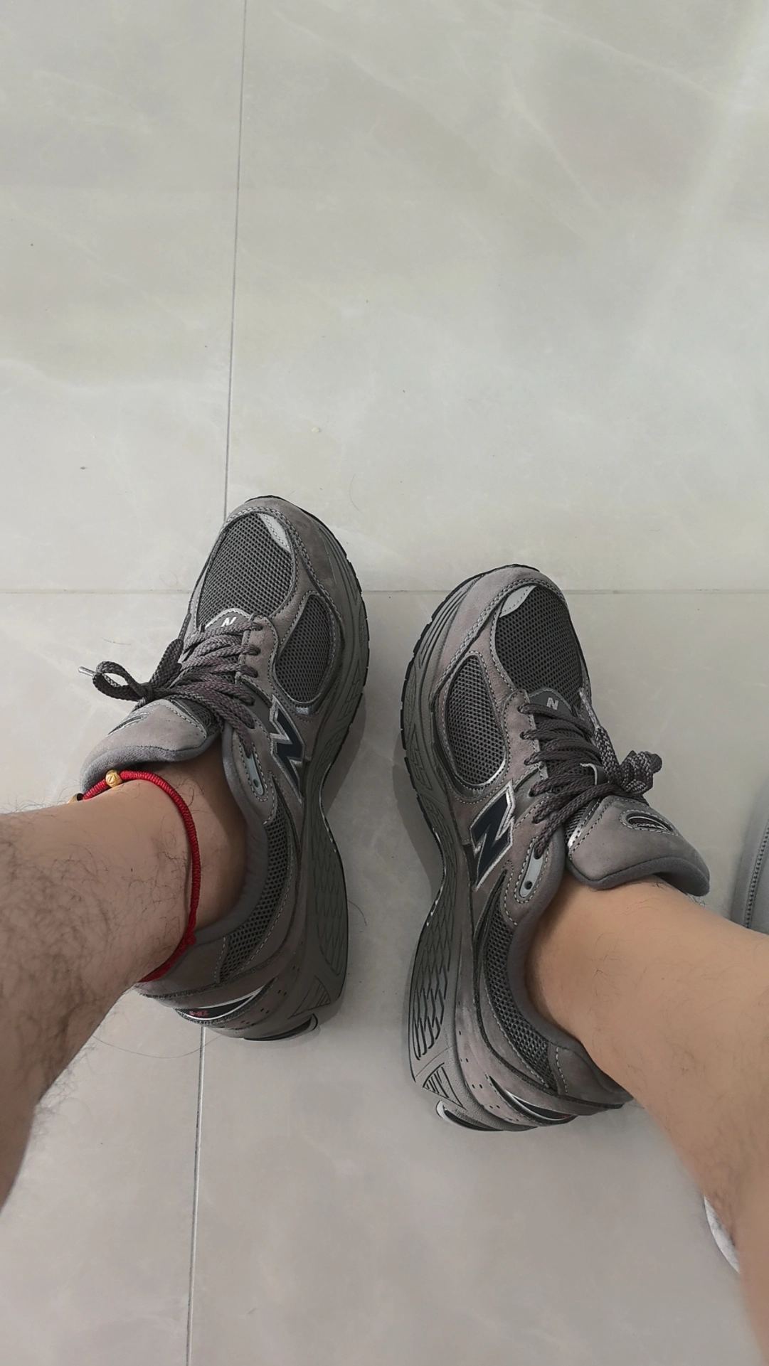 custom review-New Balance 2002R Og 'Light Grey'