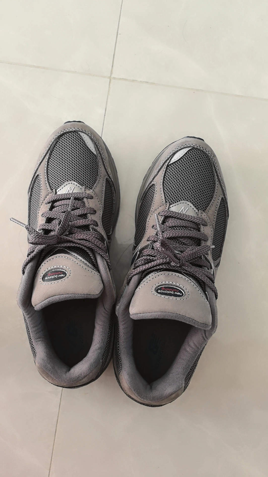 custom review-New Balance 2002R Og 'Light Grey'
