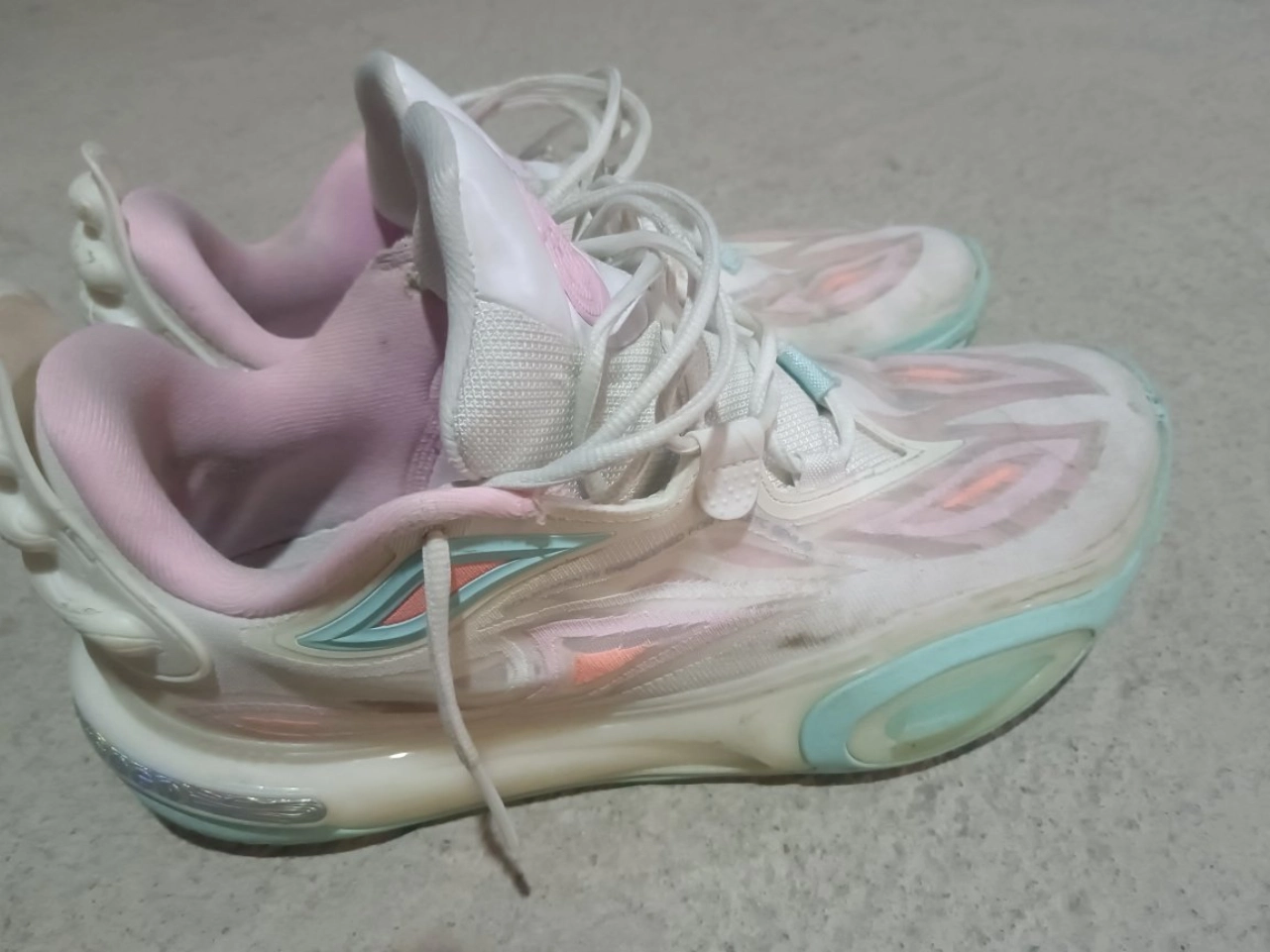 custom review-Li Ning Wade All City 11 V2 'Family Love'