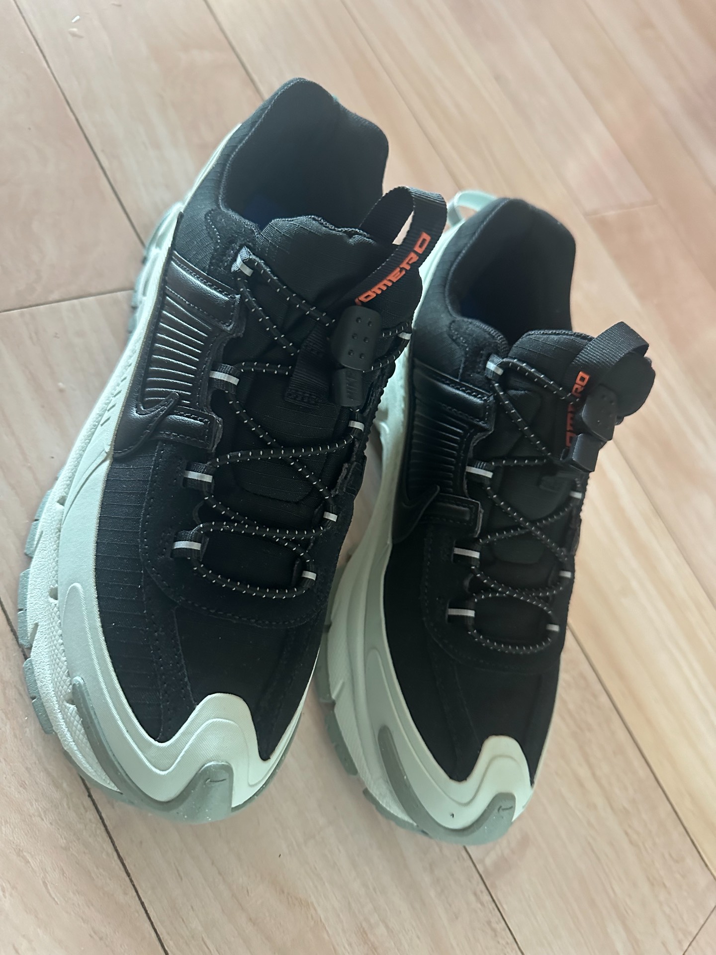 custom review-Nike Air Zoom Vomero 5 Устойчивые к истиранию Низкие Беговые кроссовки Мужские Черные