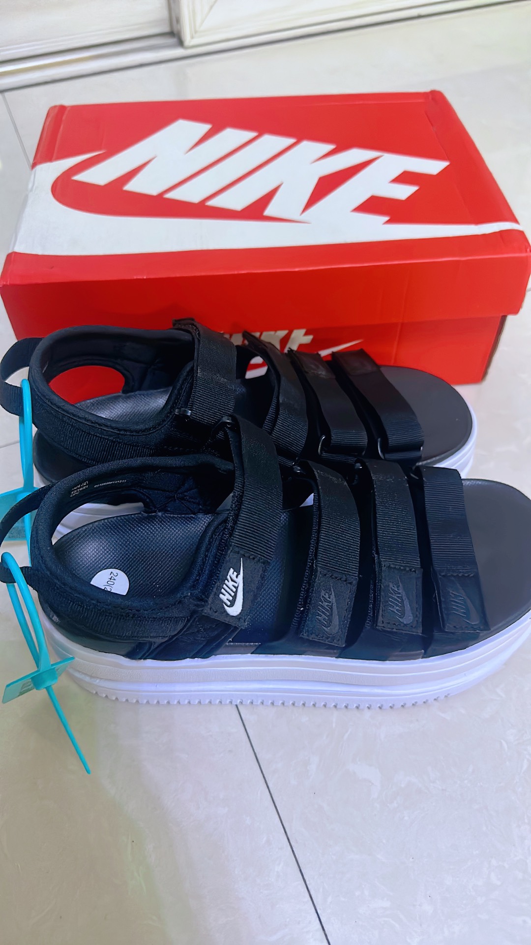 custom review-Nike Icon Classic Пляжные сандалии Женские Черный Белый