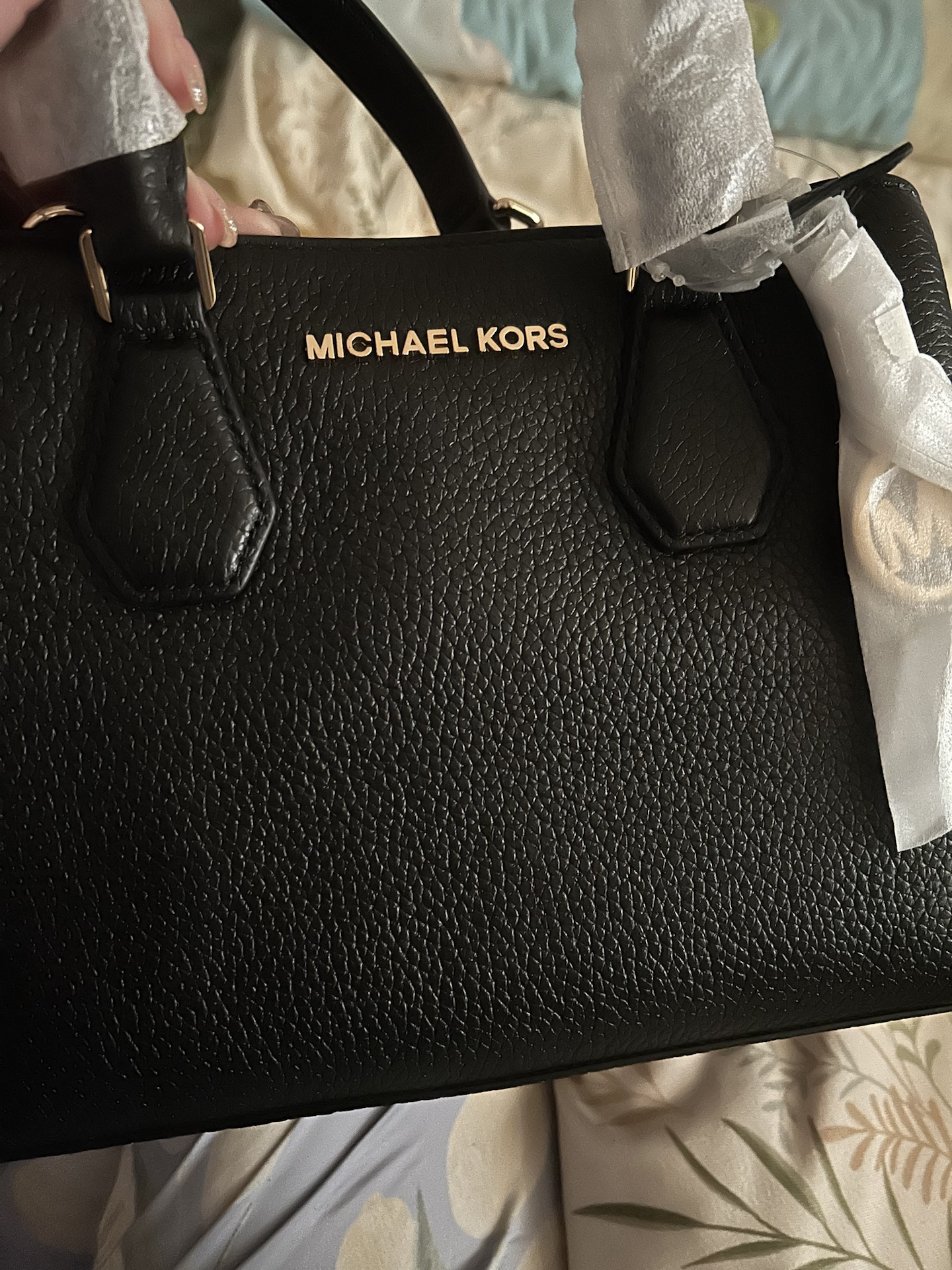 custom review-MICHAEL KORS CAMILLE Личиновая текстура Кожа Коровья кожа Сумка через плечо Сумка Маленькая Женская Черная