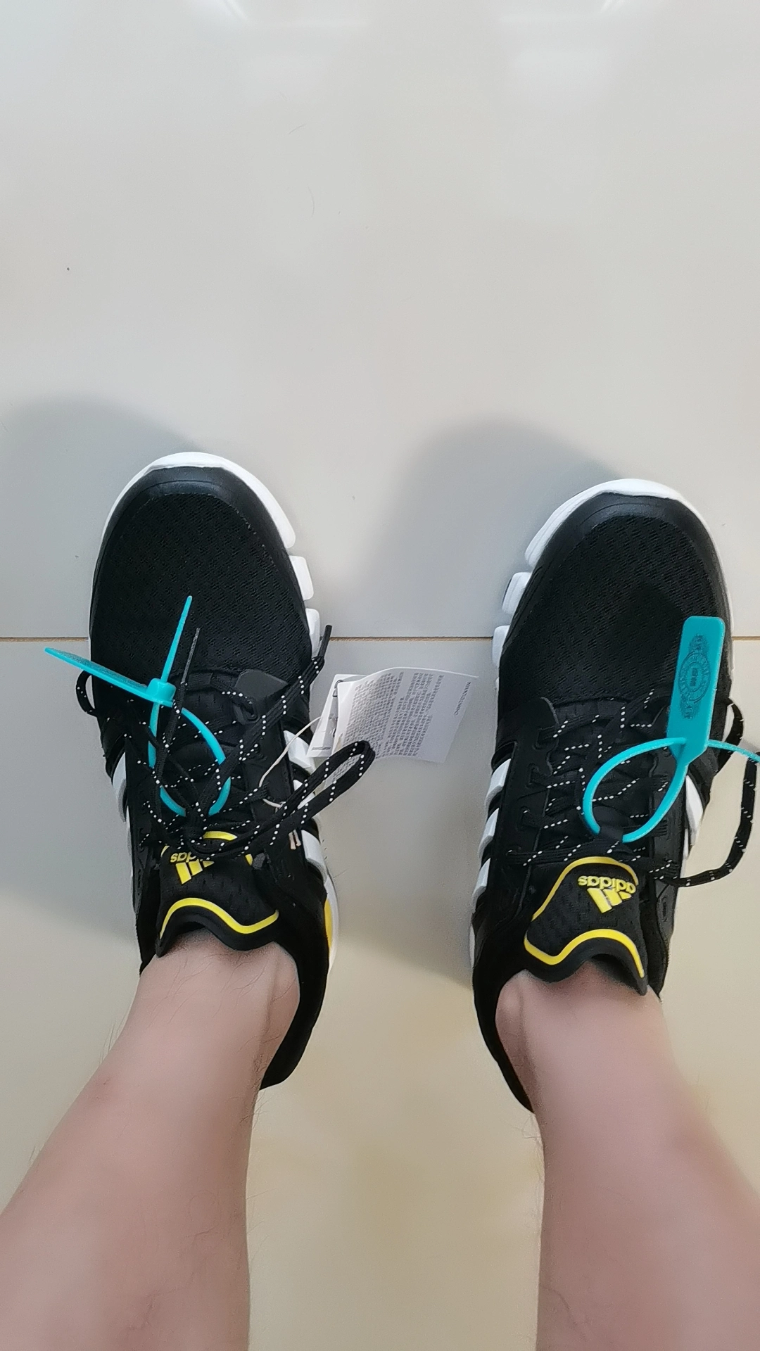 custom review-Adidas CC Revolution Амортизация Устойчивый к истиранию Дышащий Низкий Топ Беговые кроссовки Мужские Черный Белый