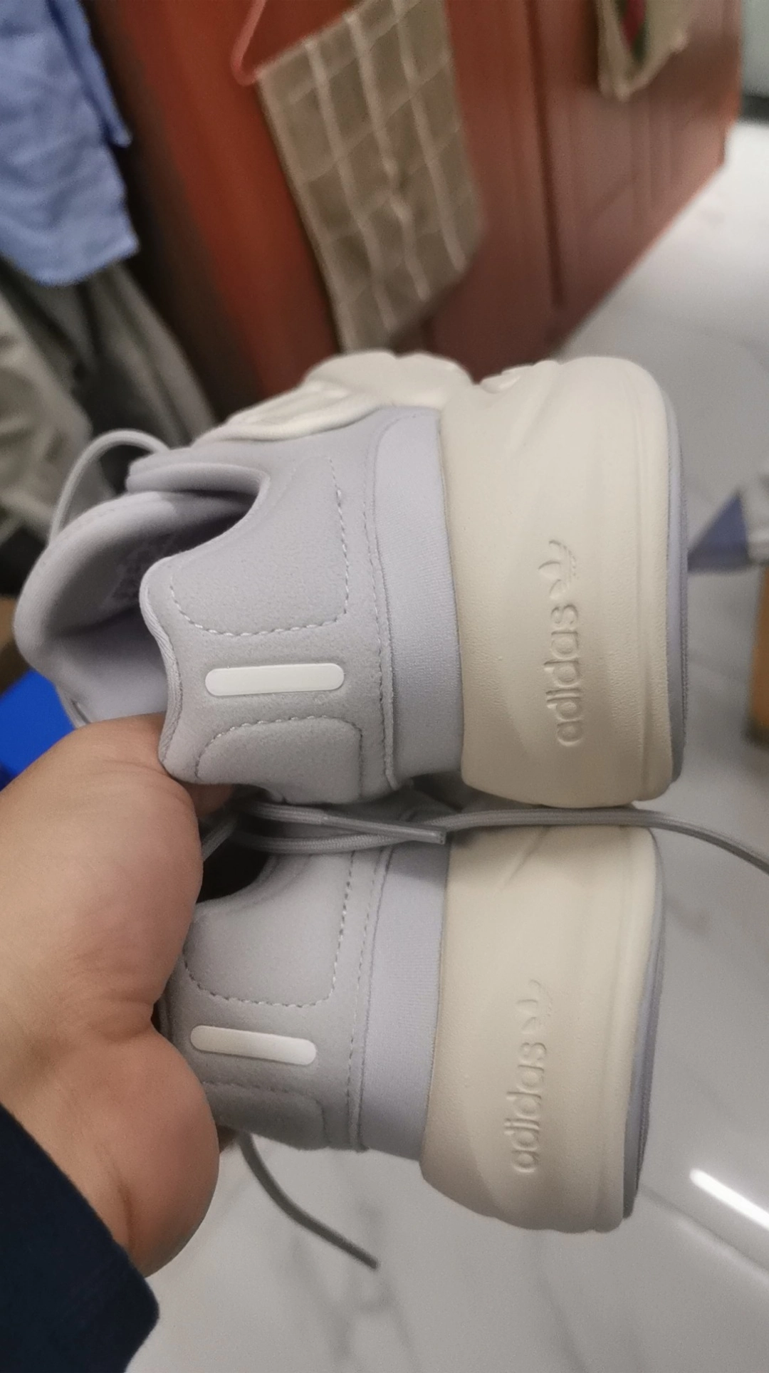 custom review-Adidas Originals Ozelia Устойчивые к истиранию низкие топы с толстой подошвой Унисекс Серый Белый