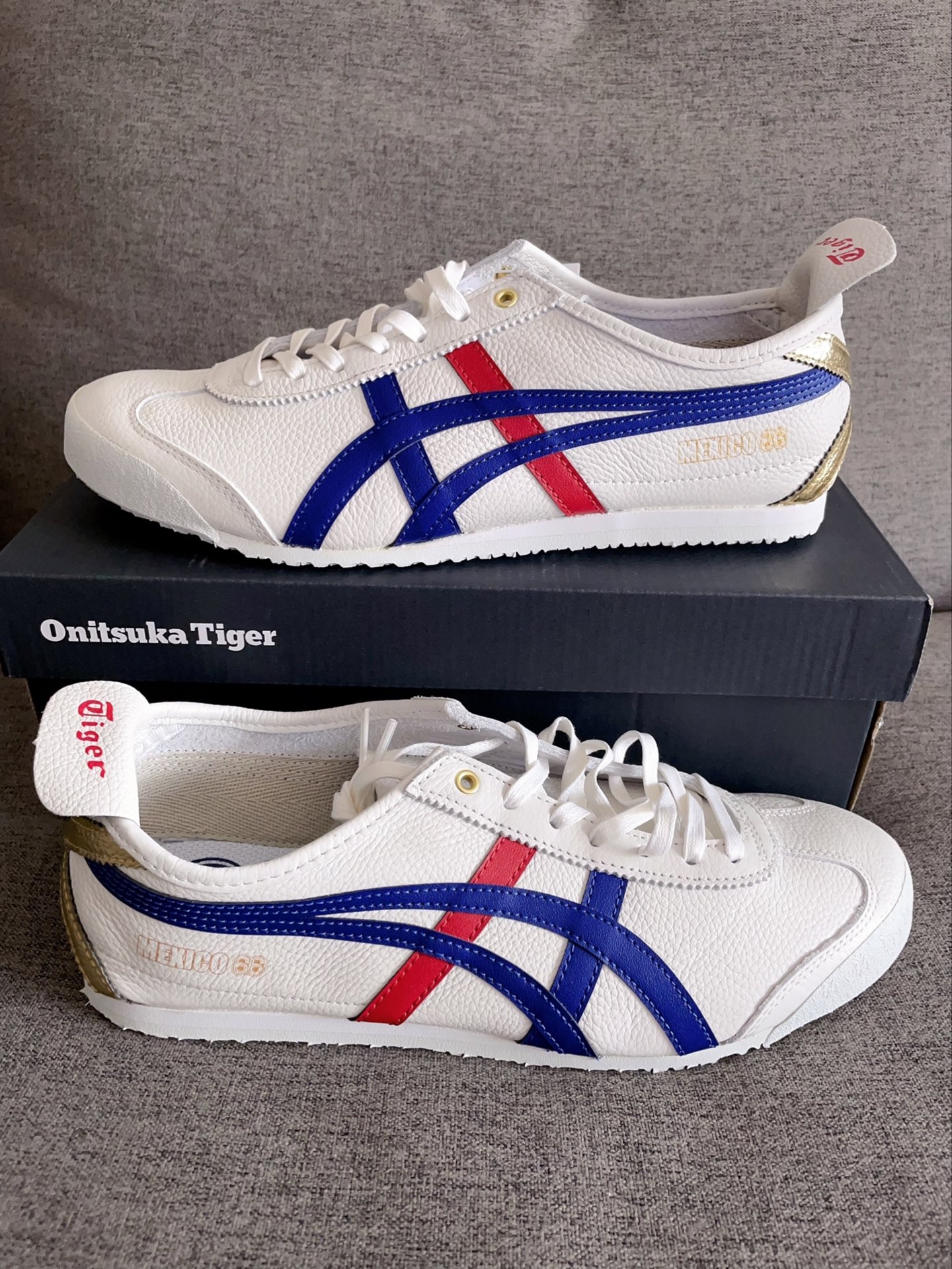 存在即合理!鬼冢虎经典白蓝红休闲鞋