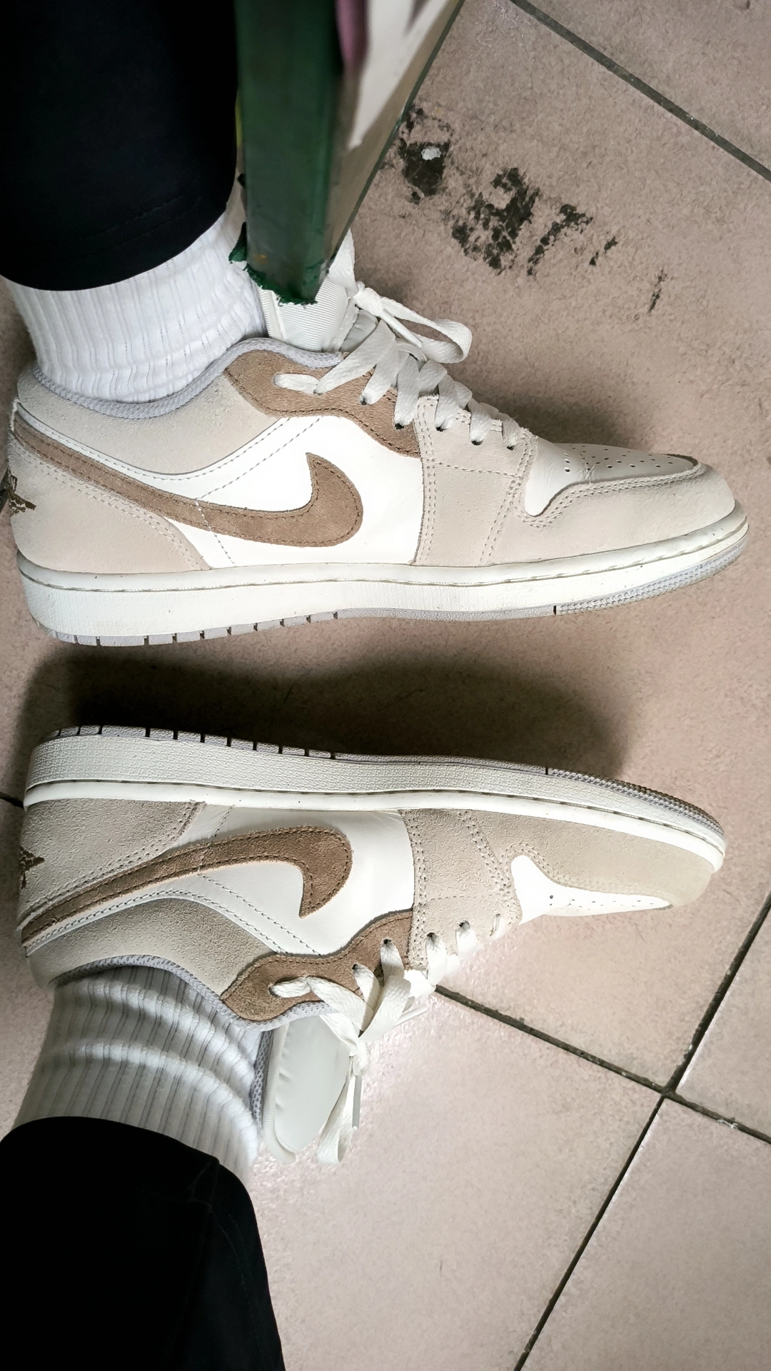 custom review-Jordan 1 Low Se Legend Light Brown