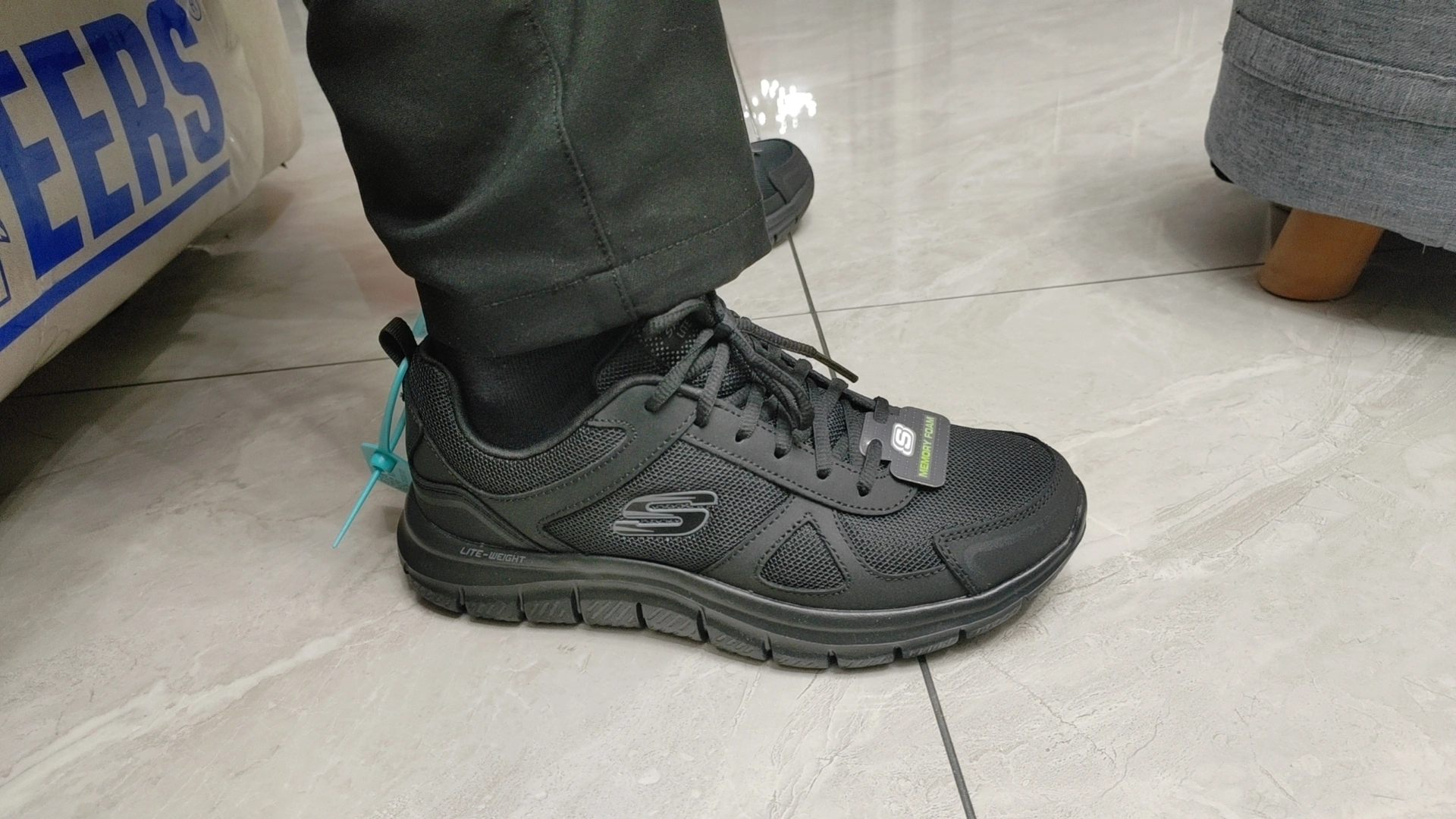 custom review-Skechers TRACK Low Топ Повседневная обувь Мужская Черная