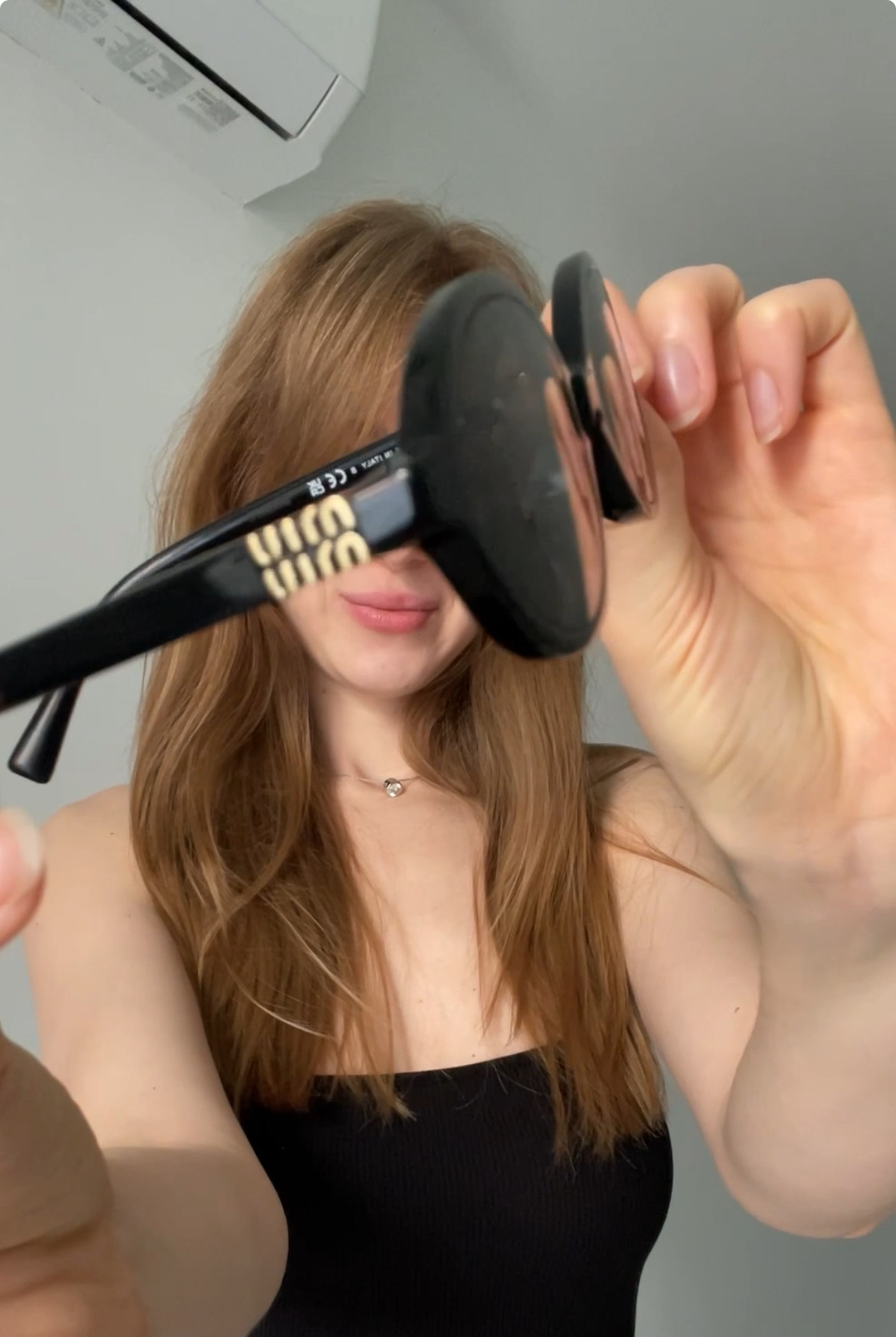 custom review-MIU MIU OVAL SUNGLASSES Унисекс Черный