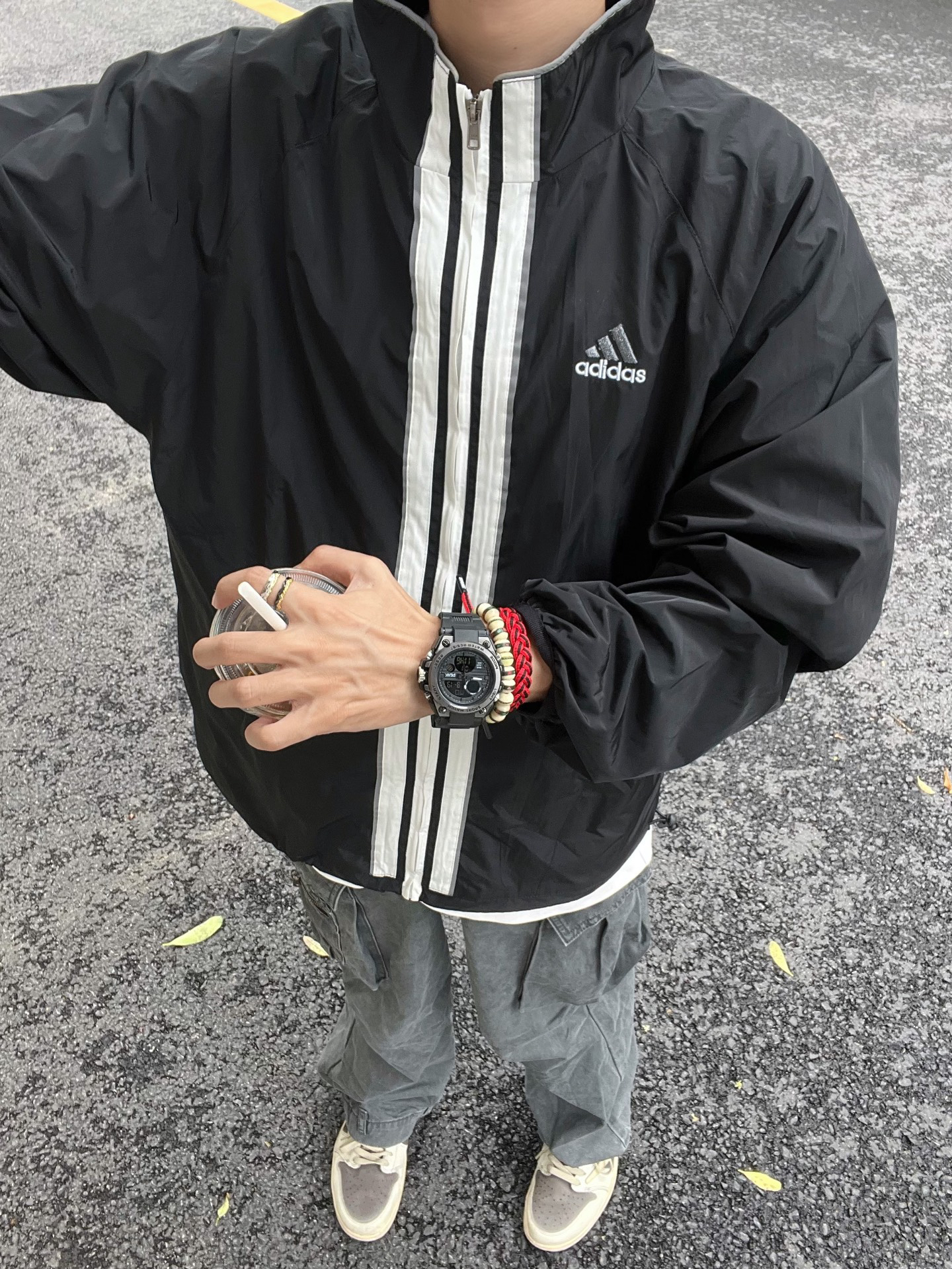 阿迪美式工装风穿搭75搭黑武士电子表超帅75