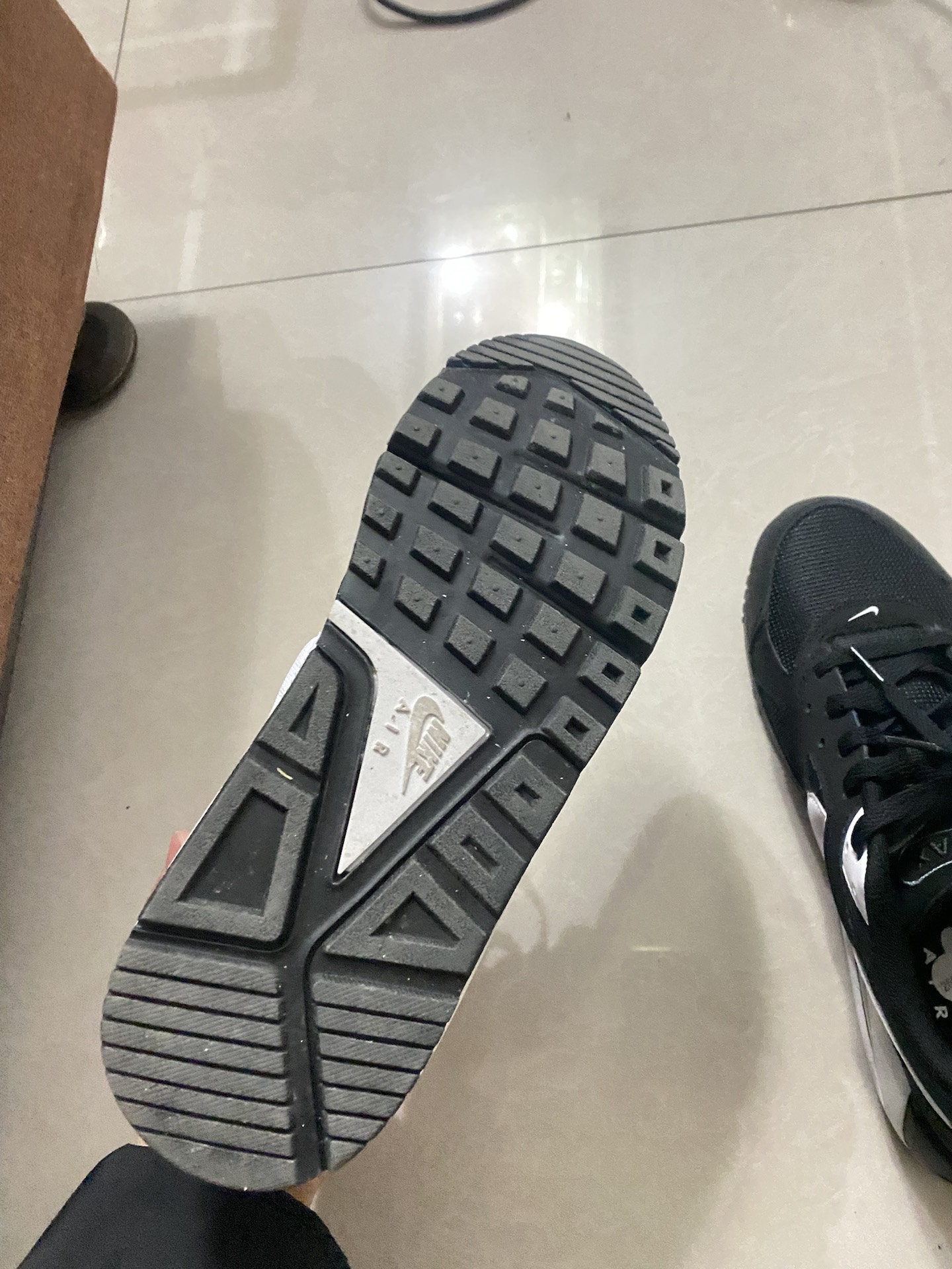 custom review-Nike Air Max Ivo Black White