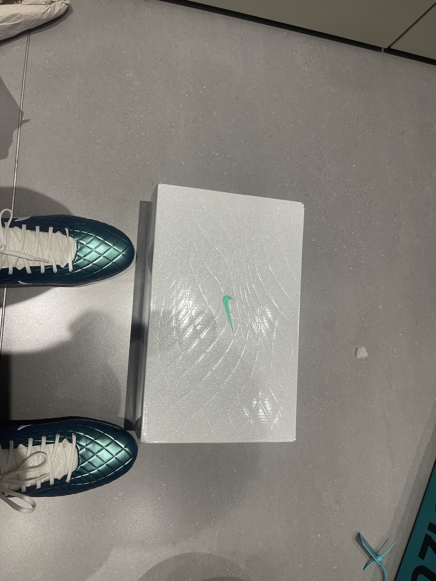 custom review-Nike Tiempo Legend 10 FG Твердый грунт Противоскользящие Устойчивые к истиранию Футбольные бутсы Мужские Циановый