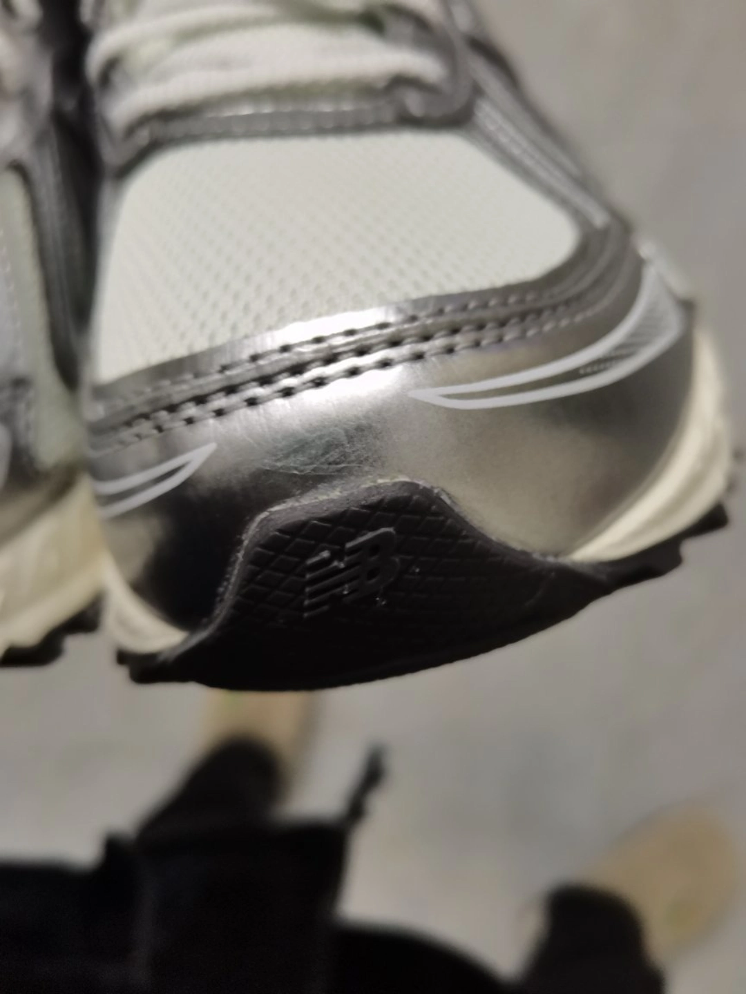 custom review-New Balance NB 410 V5 Дышащий Низкий Топ Повседневный Трейл Бег Городской Коммутирующий Беговые Кроссовки Унисекс Белый Серебряный